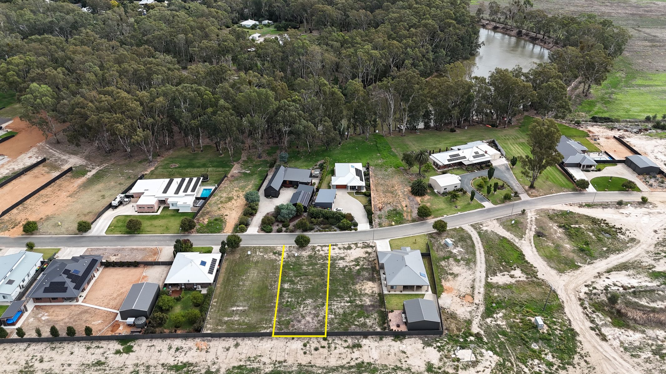 26 Armstrong Drive, Barham NSW 2732, Barham - Thumbnail 2