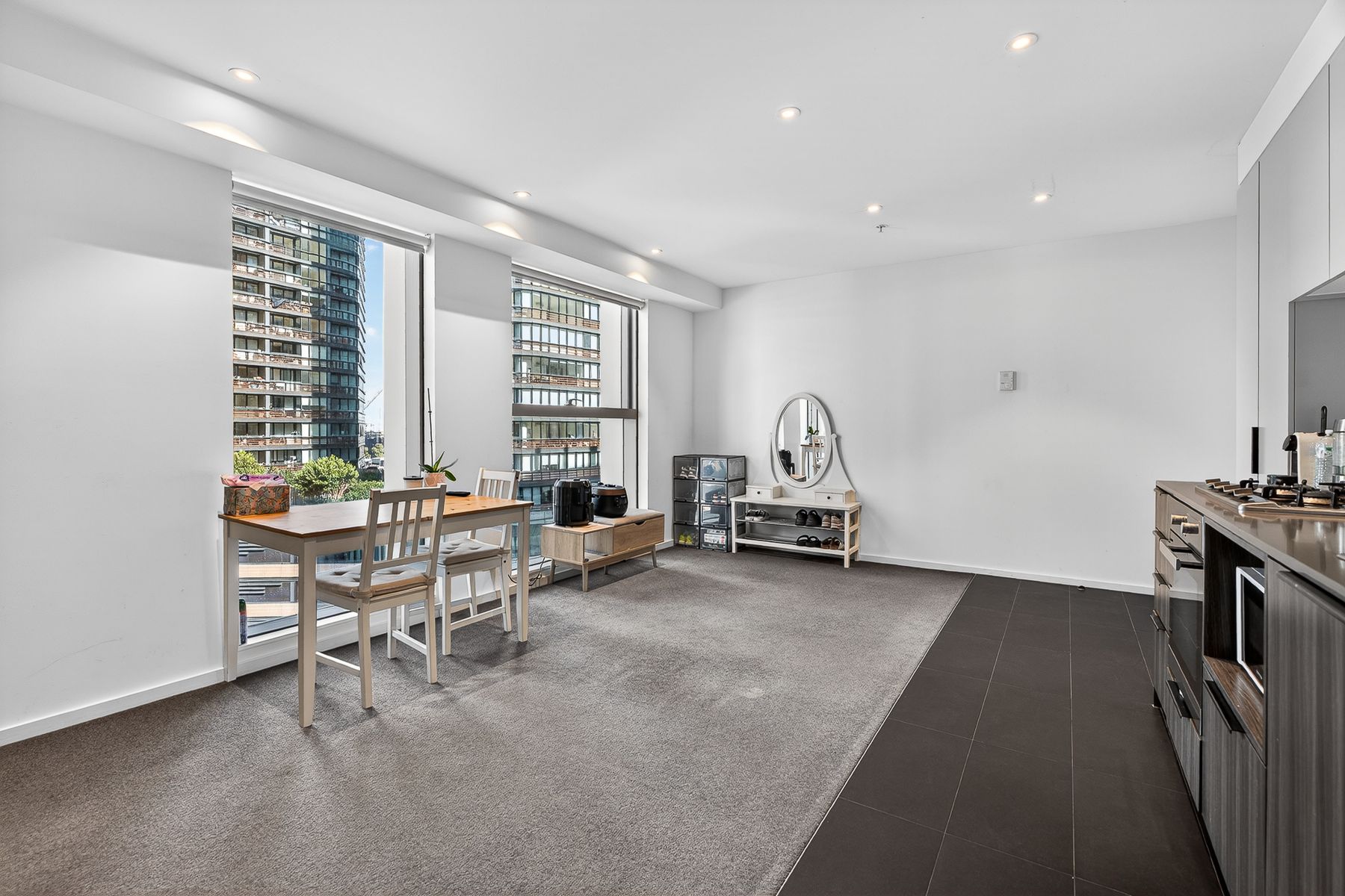 810E/878 Collins Street, Docklands, Docklands - Thumbnail 5