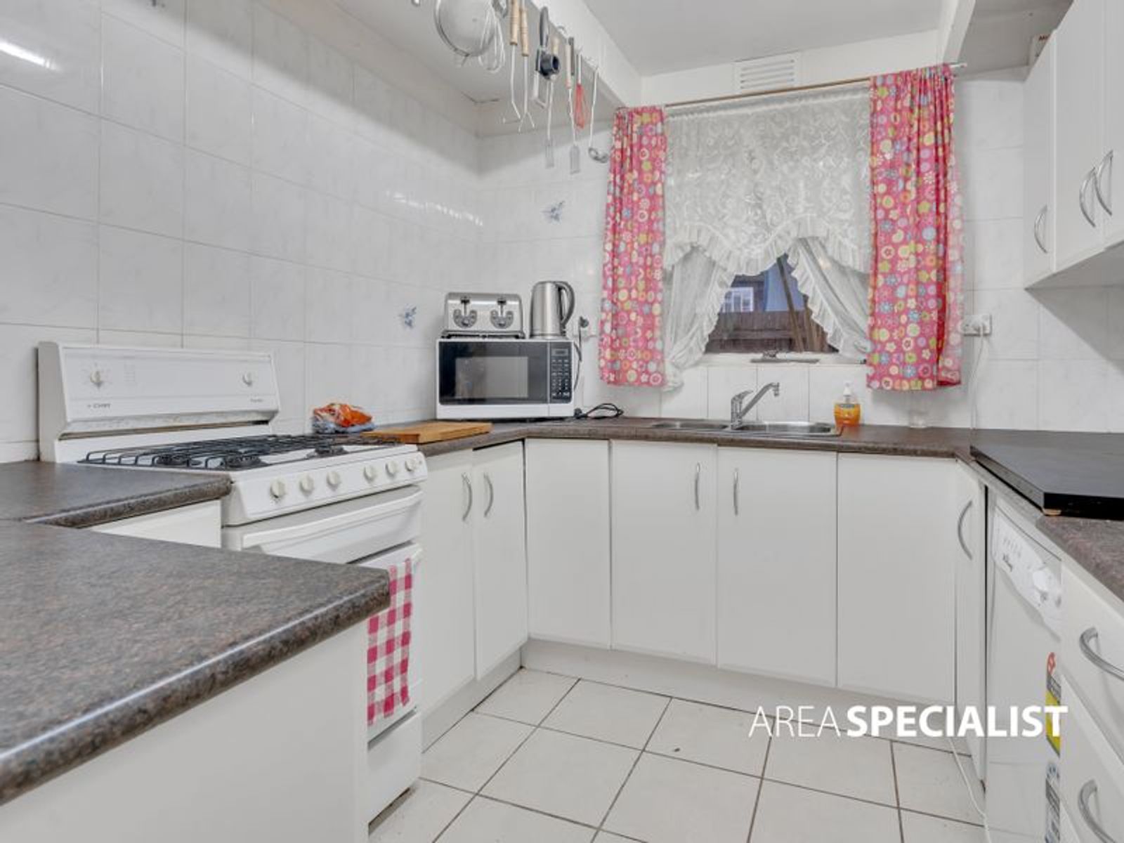 5 Ainsleigh Ct, Cranbourne, VIC 3977, Cranbourne - Thumbnail 5