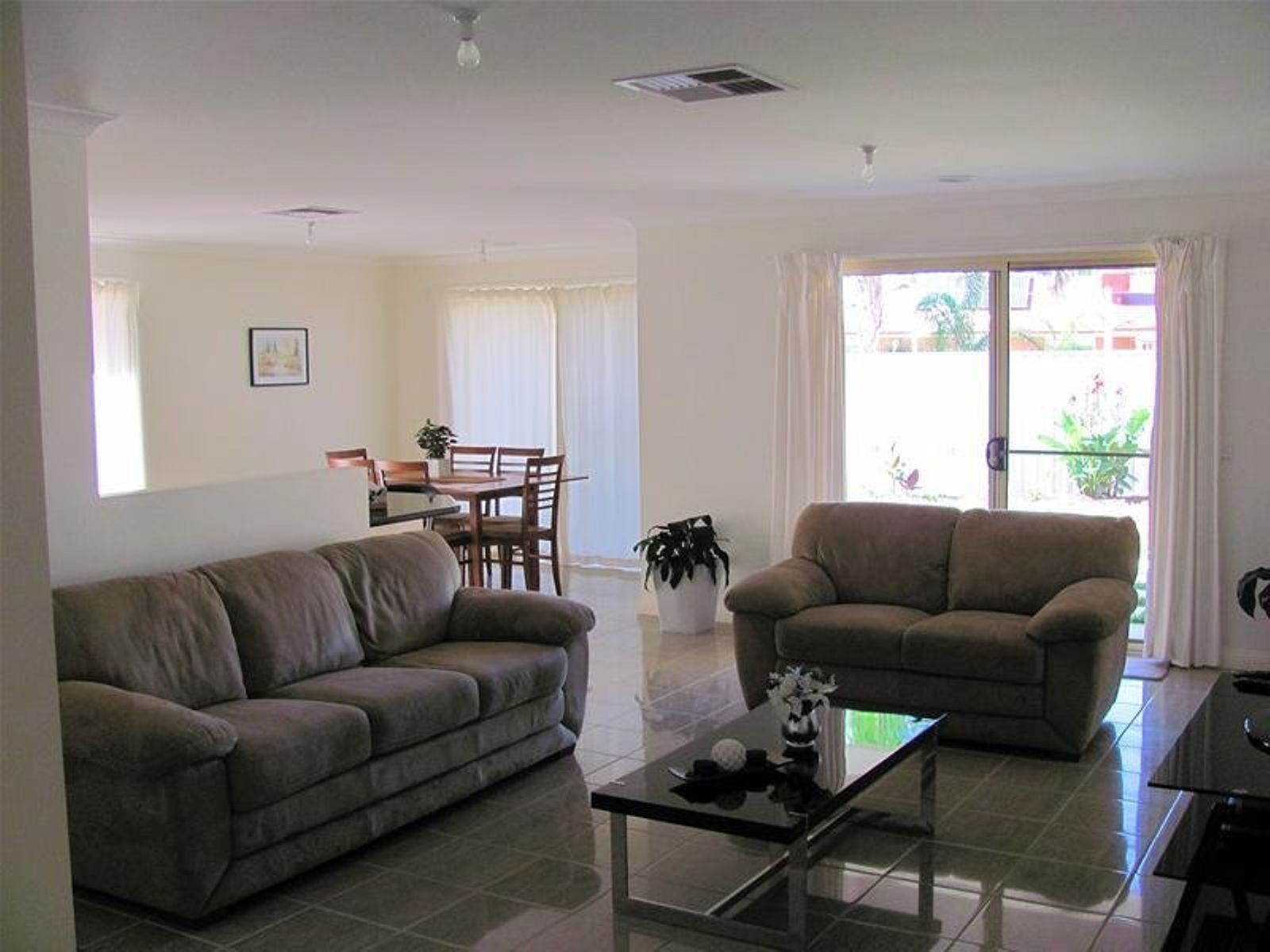 6 Felix Court, Mildura - Thumbnail 2