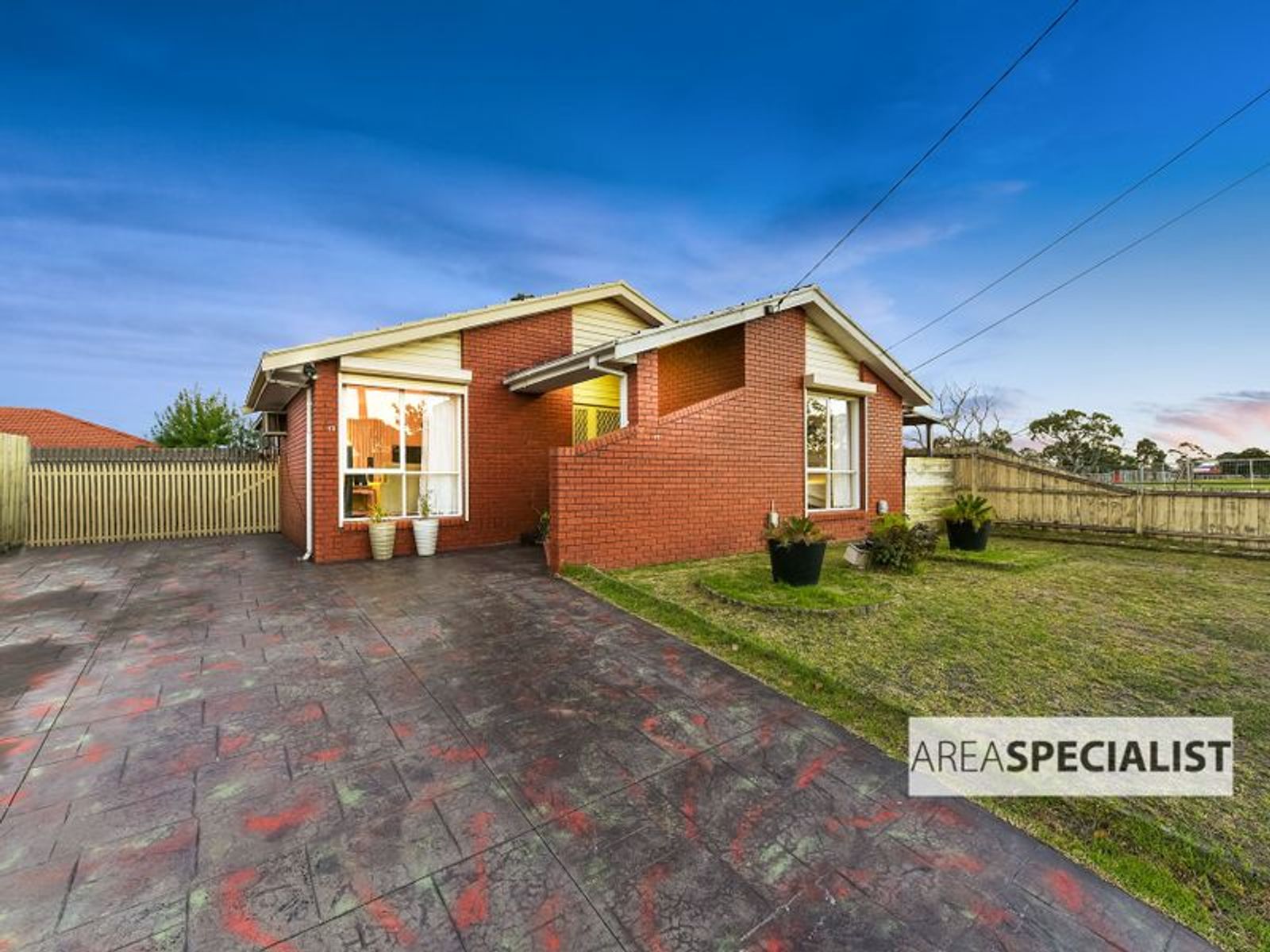 17 Loxwood Avenue, Keysborough, VIC 3173, Keysborough - Thumbnail 2