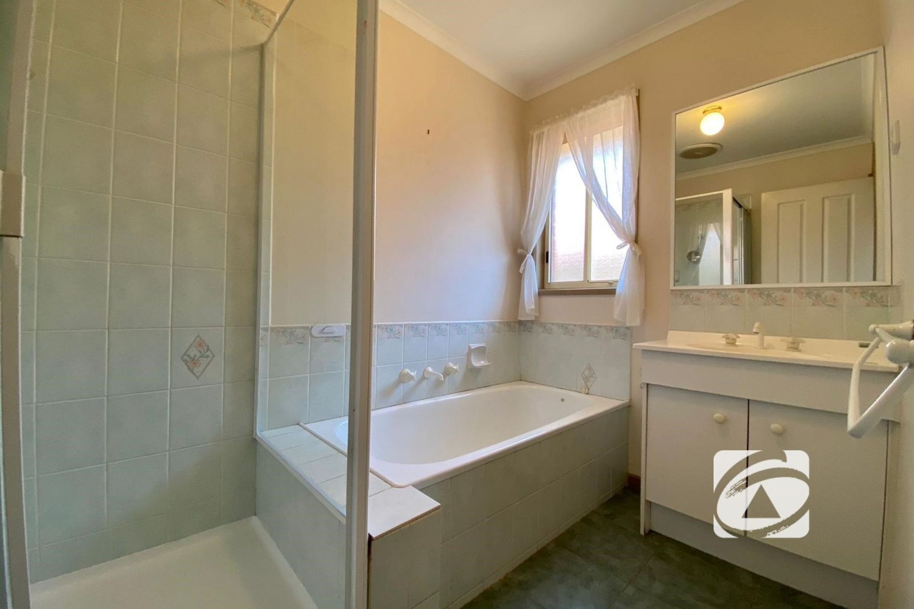 18 Browtop Road, Narre Warren VIC 3805, Narre Warren - Thumbnail 6