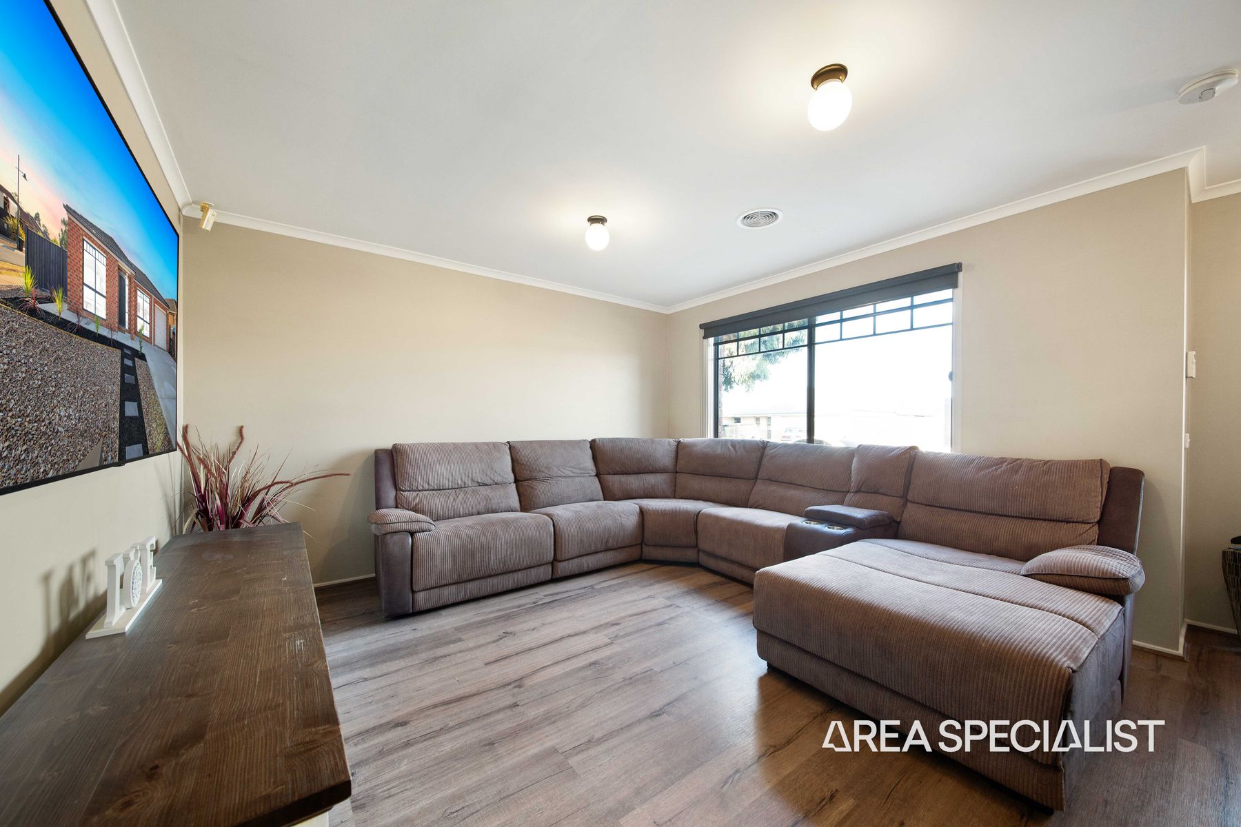 5 Statesman Drive, Kurunjang, VIC 3337, Kurunjang - Thumbnail 4