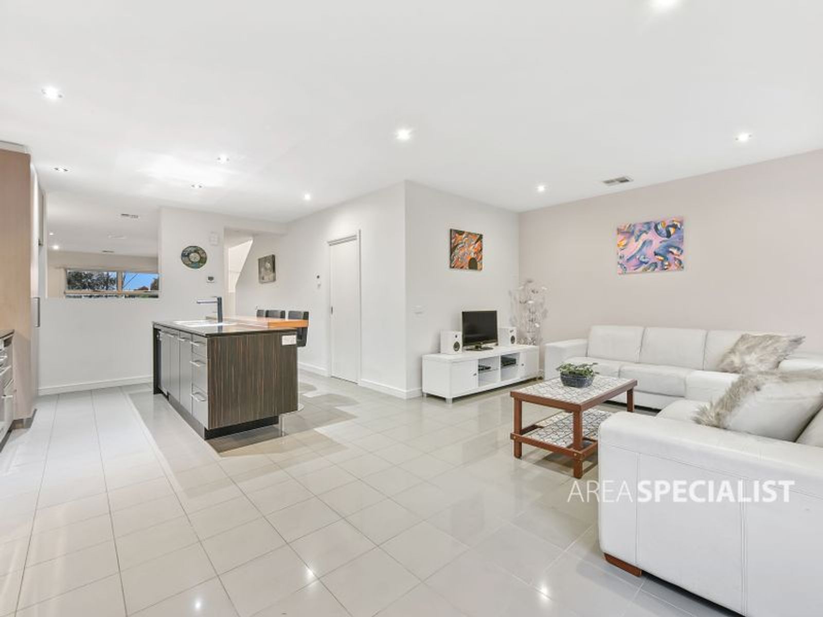 13 Paragon Way, Waterways, VIC 3195, Waterways - Thumbnail 8