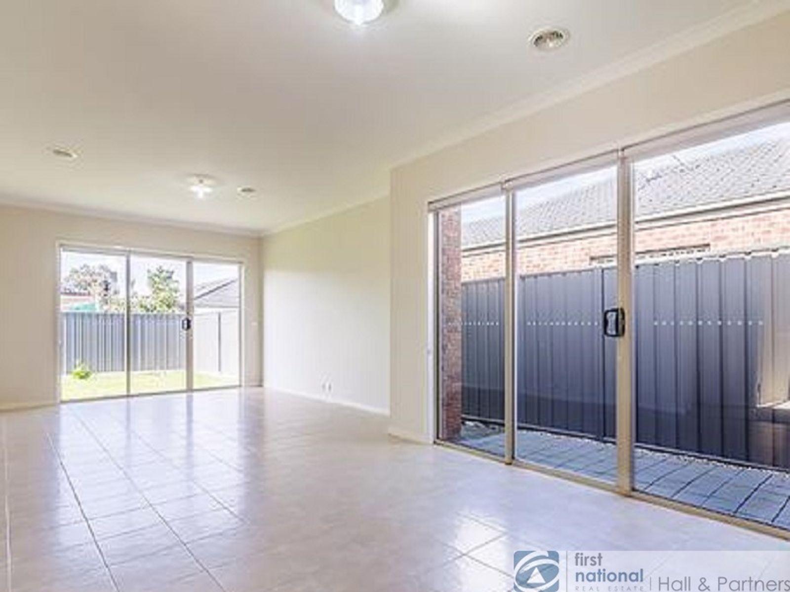 39 Kindred Avenue, Cranbourne North VIC 3977, Cranbourne North - Thumbnail 6