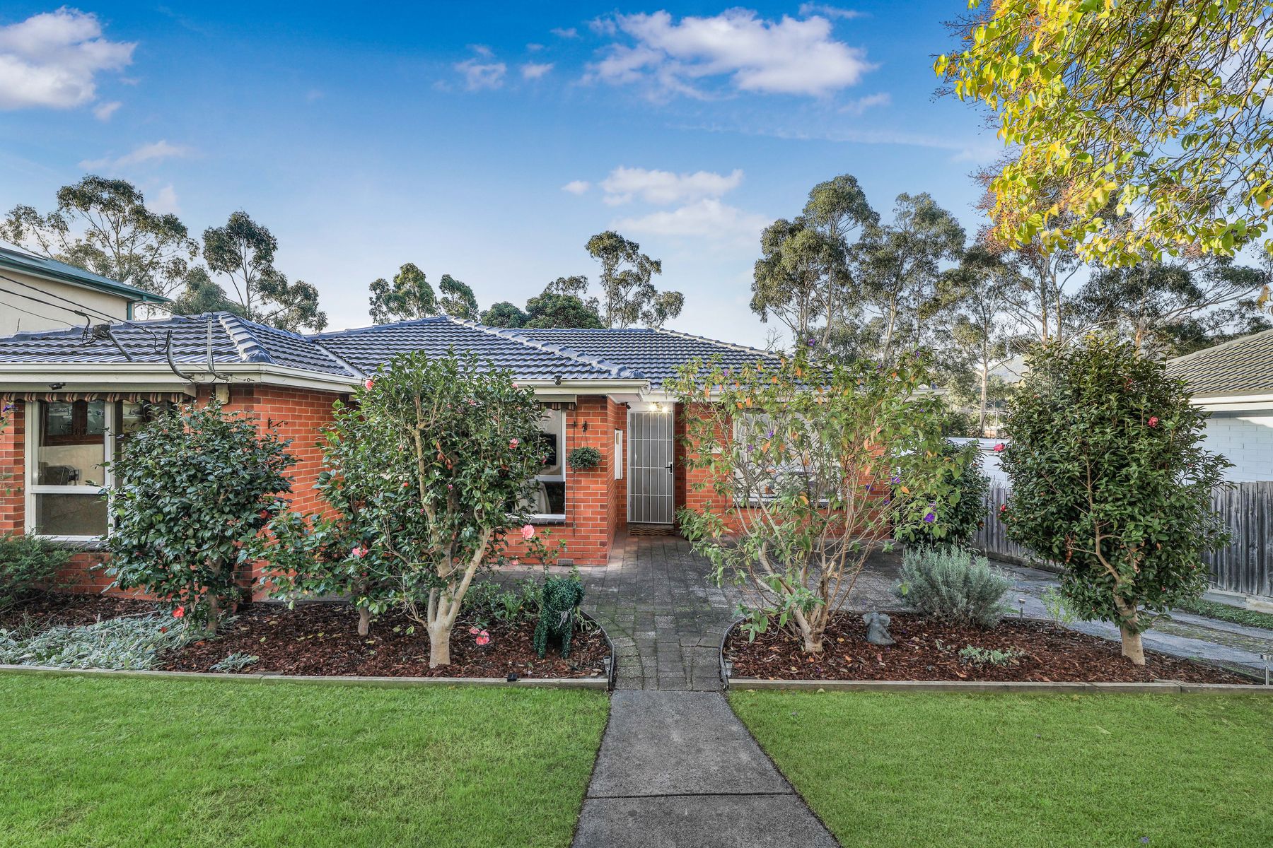 24 Merricks Close, Ferntree Gully, VIC 3156, Ferntree Gully - Thumbnail 2