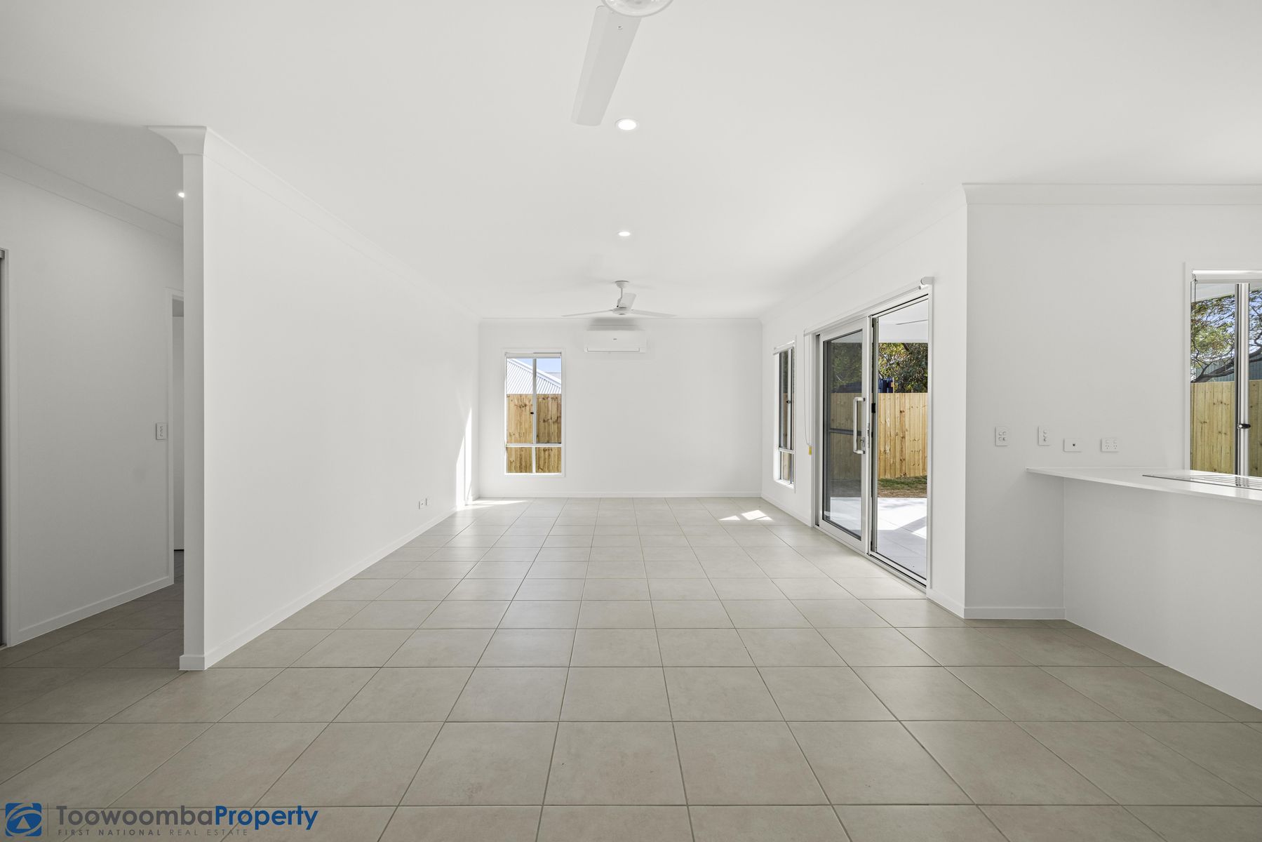 13 Bluebell Street, Glenvale QLD 4350, Glenvale - Thumbnail 4