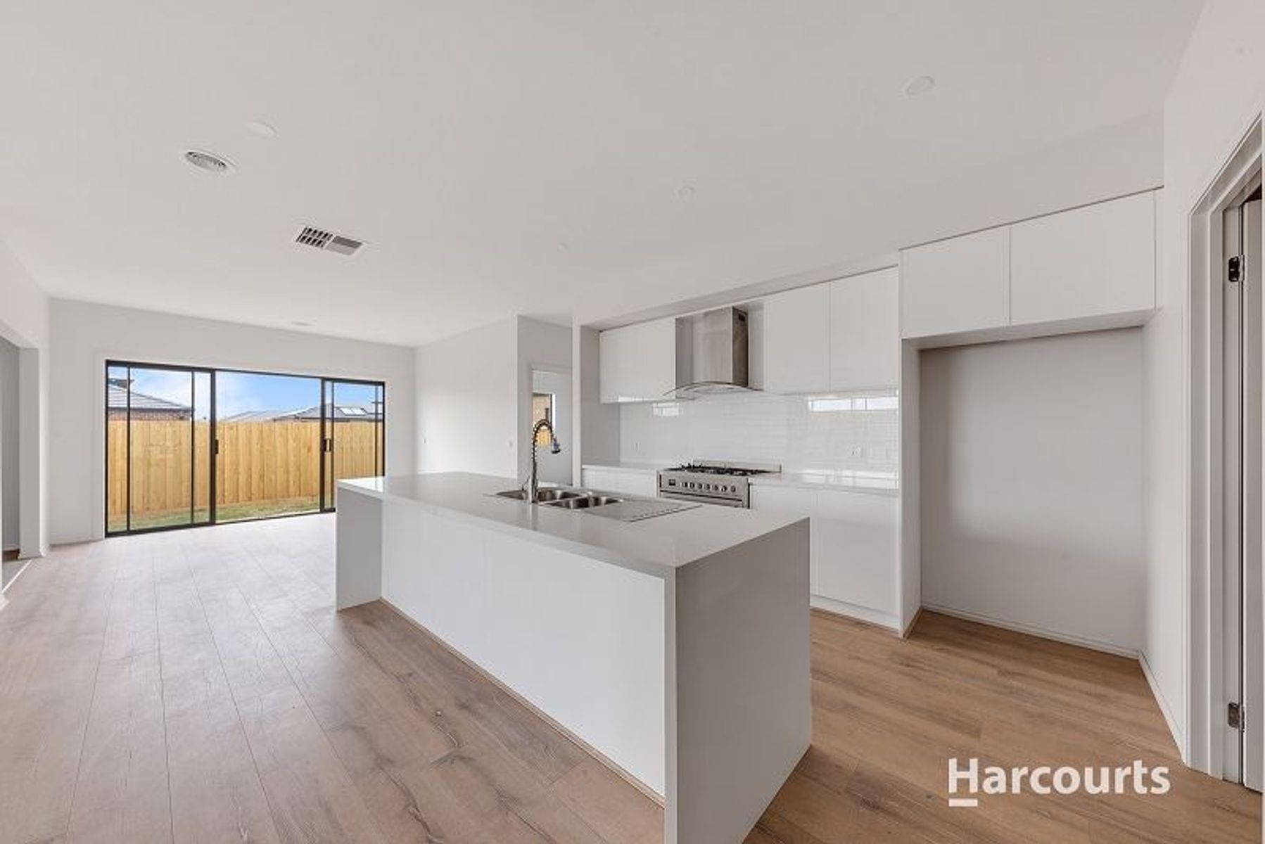 32 Bullion Drive, Aintree, VIC 3336, Aintree - Thumbnail 6