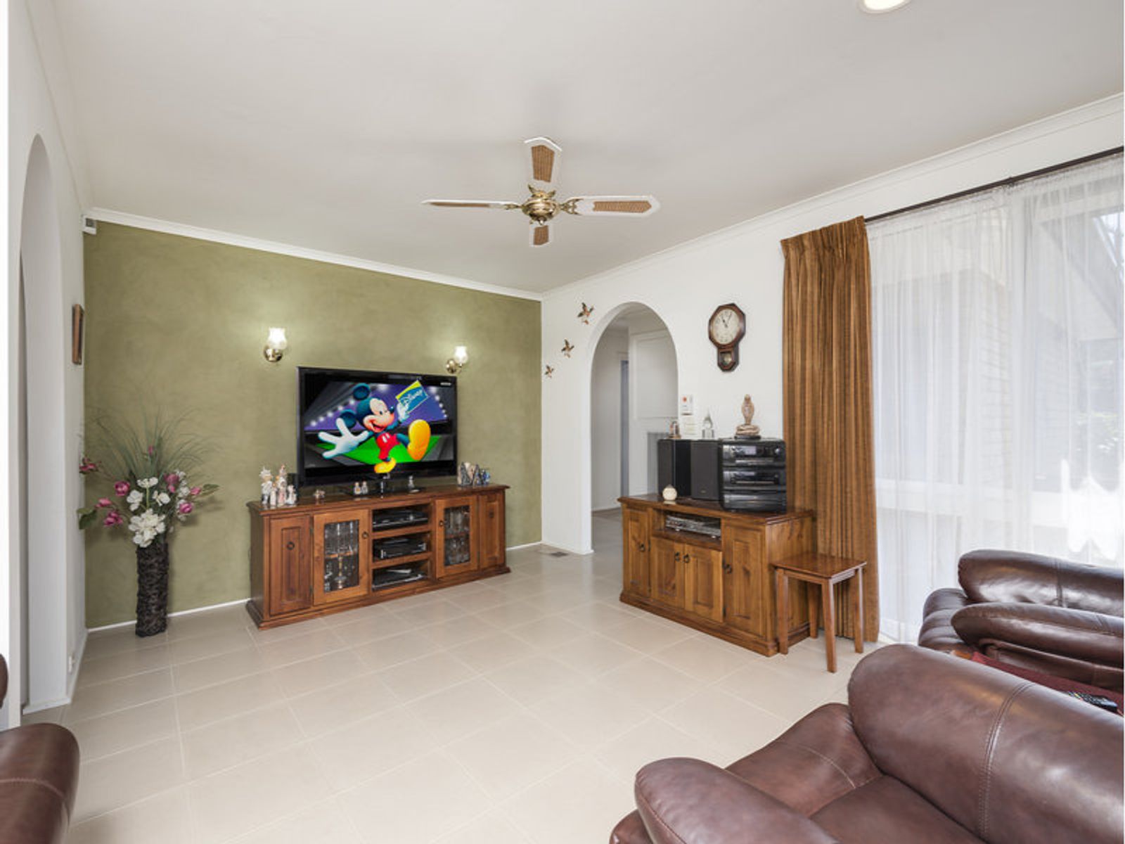 61 Aldridge Street, Endeavour Hills, VIC 3802, Endeavour Hills - Thumbnail 4