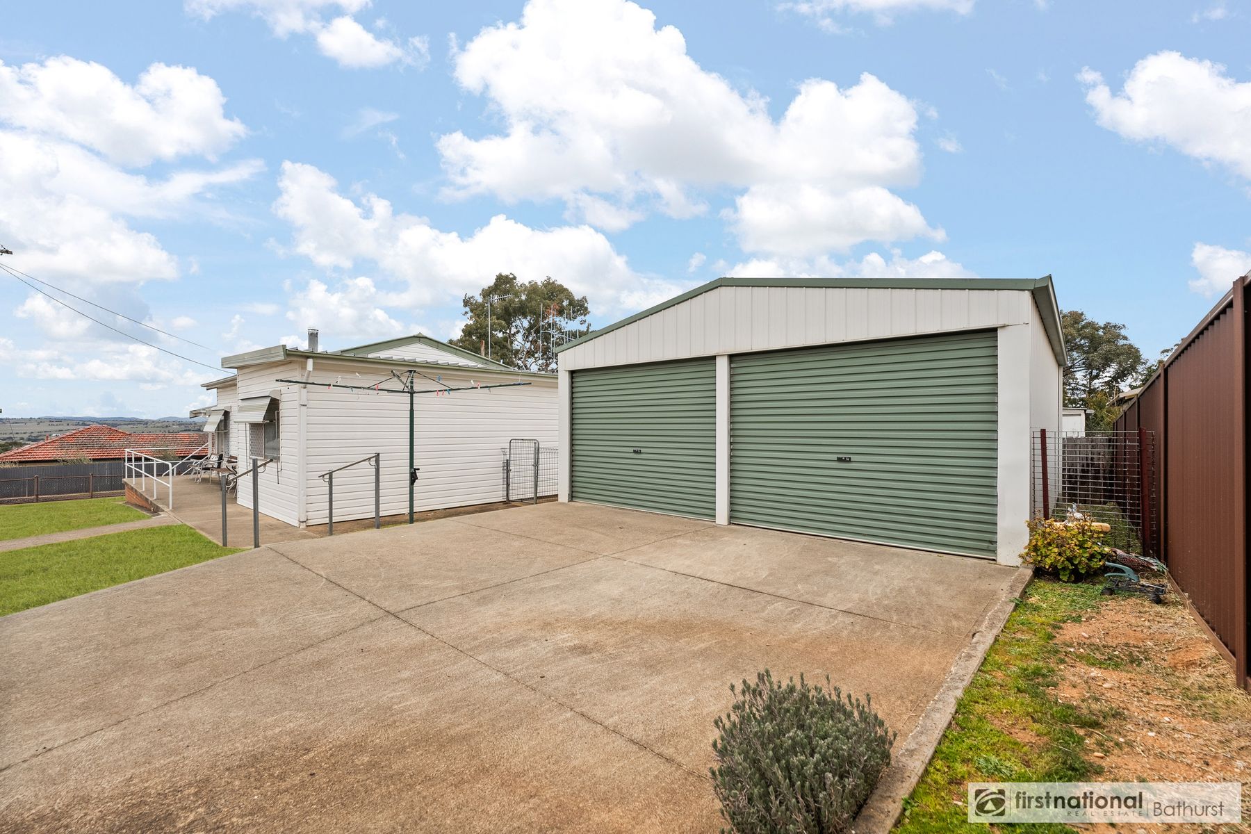 24 Moresby Way, West Bathurst NSW 2795, West Bathurst - Thumbnail 2
