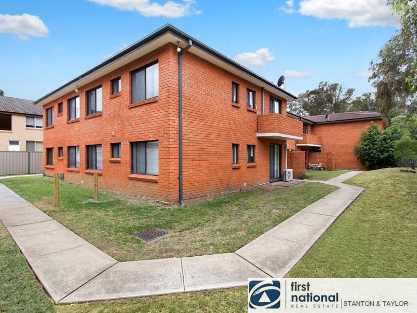 4/8 DENT Street, Jamisontown - Thumbnail 3