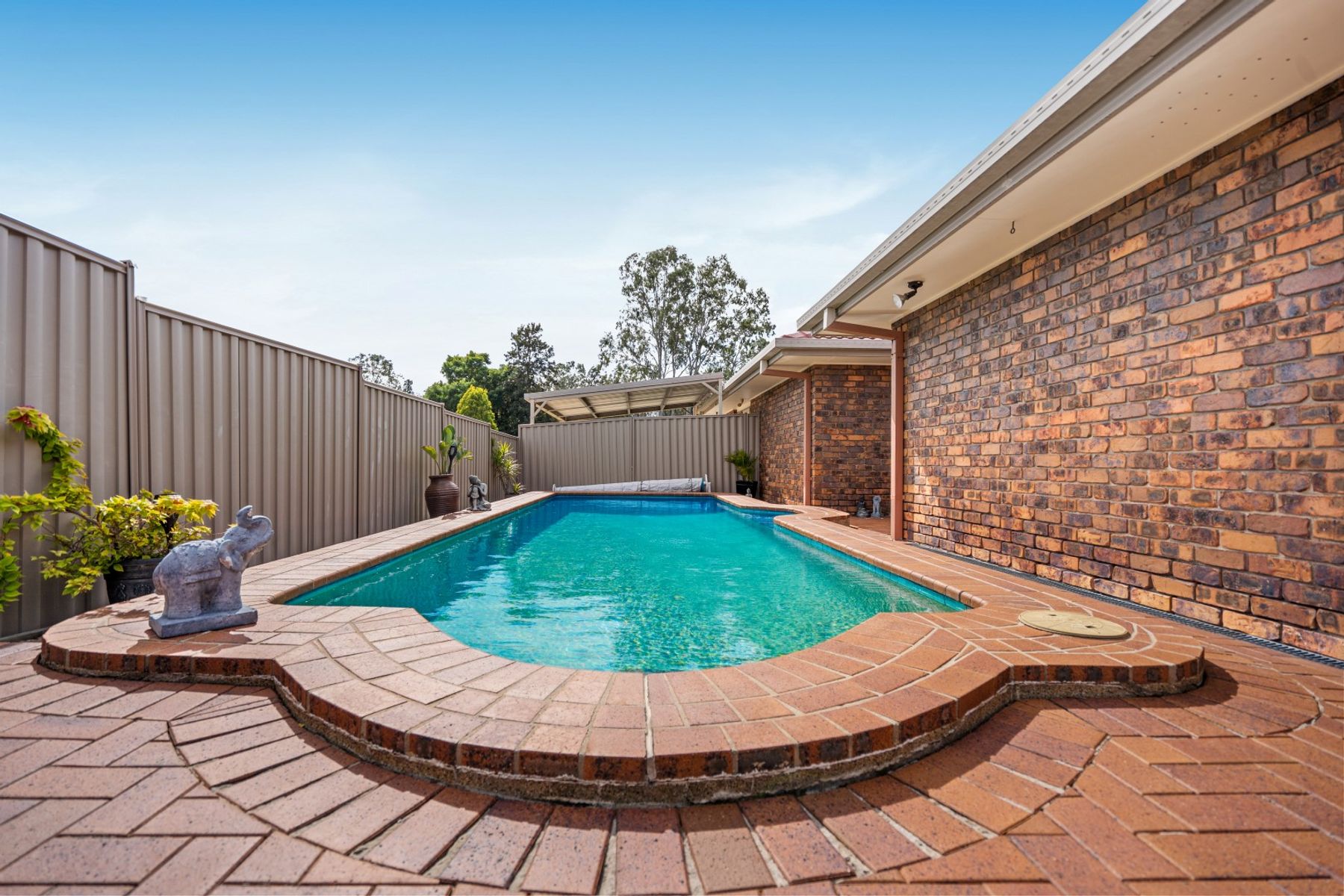 9 Arabian Close, Yamanto QLD 4305, Yamanto - Thumbnail 2