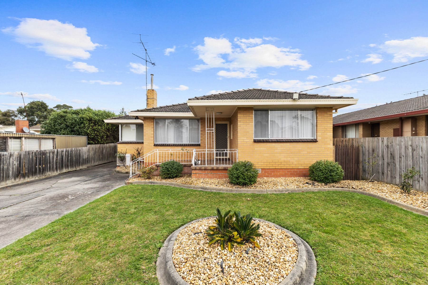 16 Rachel Way, Morwell VIC 3840, Morwell - Image 1