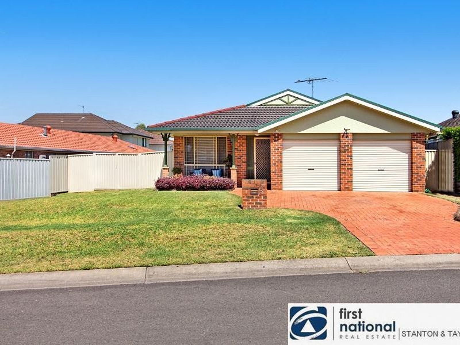 15 Barrett Place, Cranebrook - Thumbnail 4