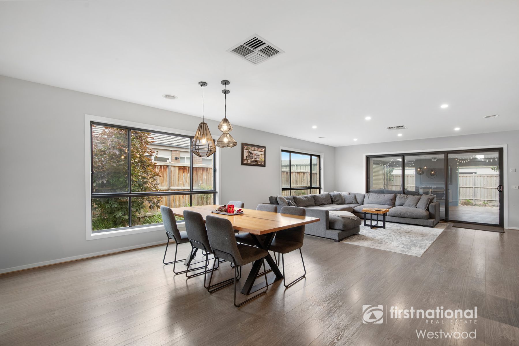 25 Topper Street, Werribee VIC 3030, Werribee - Thumbnail 7
