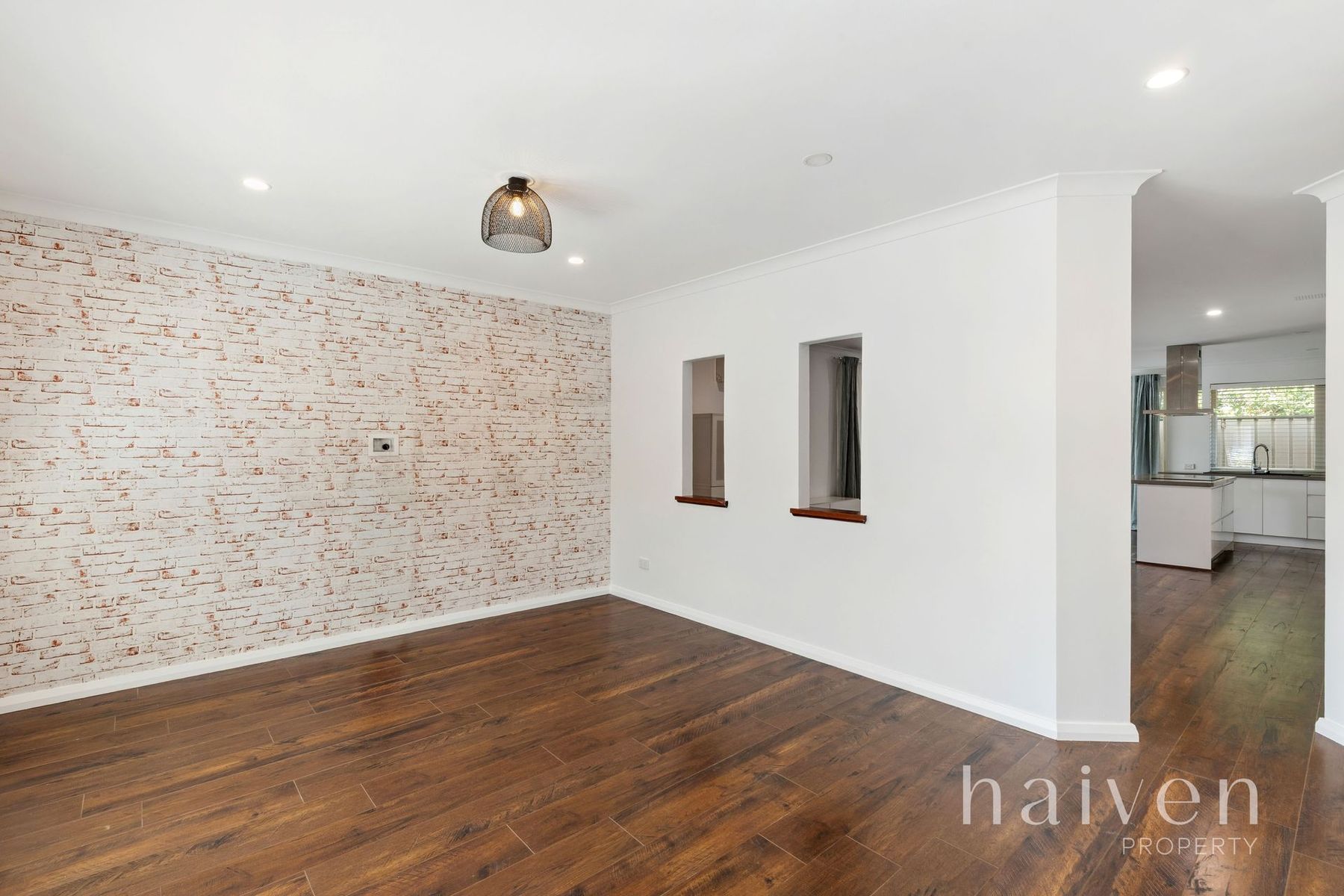 Unit 1 1 Chapman Rd, St James WATERMARK 8