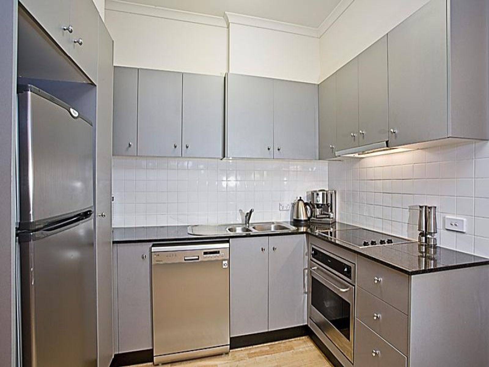 2/8 Mawbey Street, Kensington, VIC 3031, Kensington - Thumbnail 6