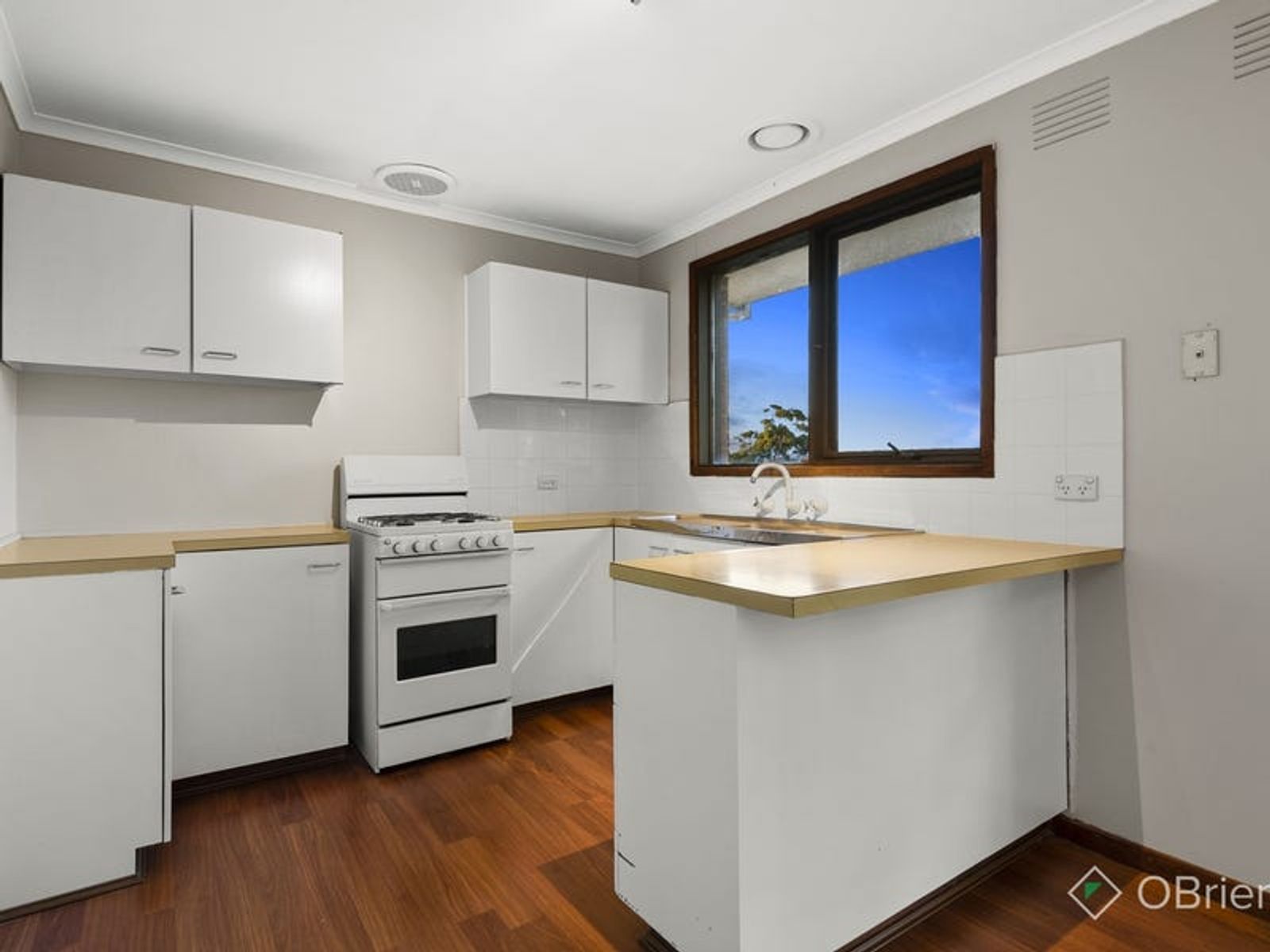1 Monteith Crescent, Endeavour Hills, VIC 3802, Endeavour Hills - Thumbnail 5