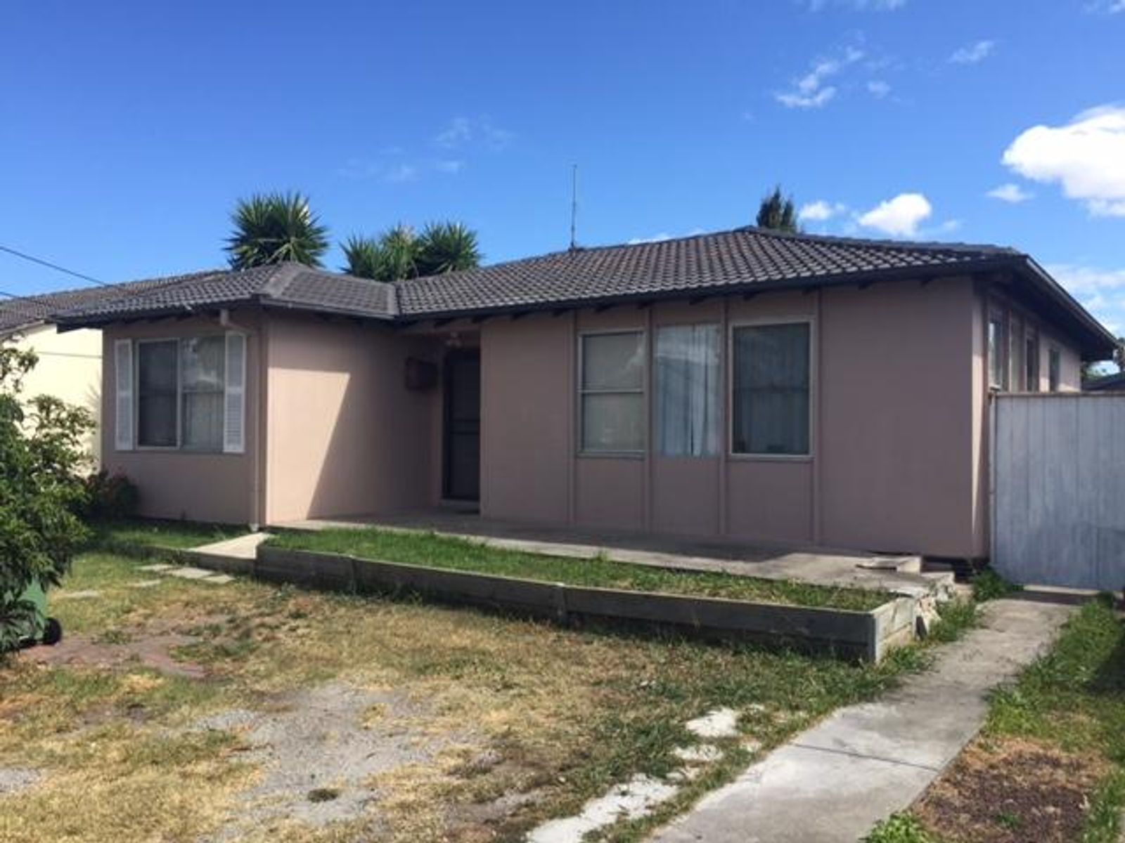 23 Warne Street, Coolaroo VIC 3048 - Image 1