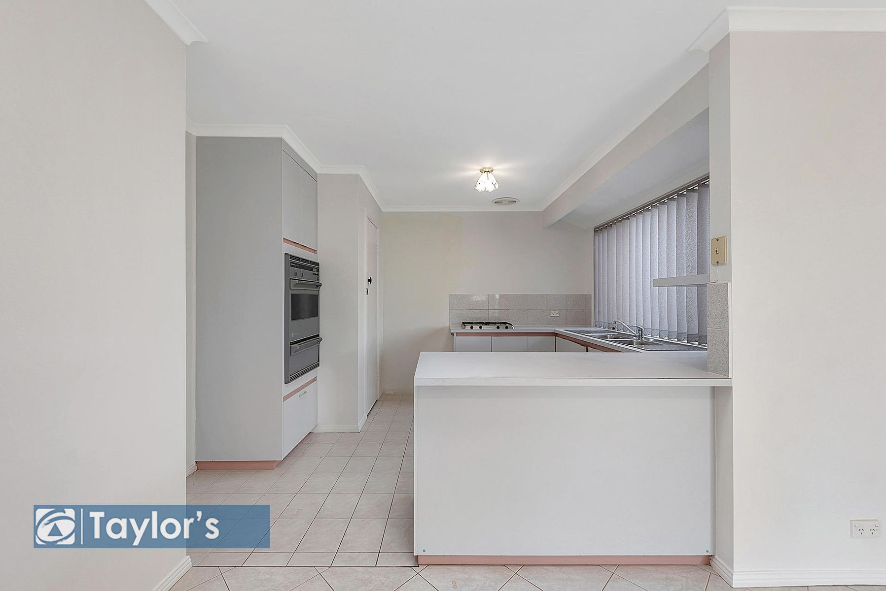 14 Birch Grove, Craigmore SA 5114, Craigmore - Thumbnail 5