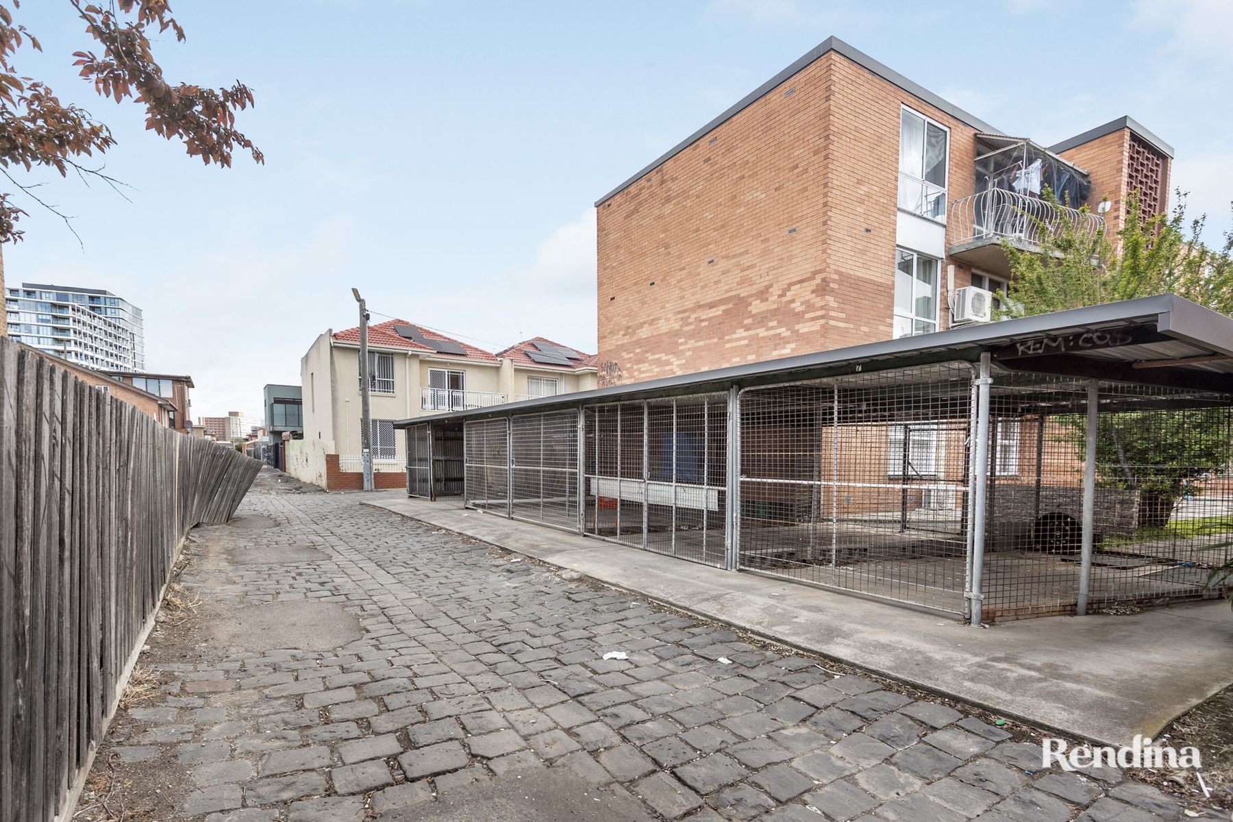 7/17 Gordon Street, Footscray - Thumbnail 2