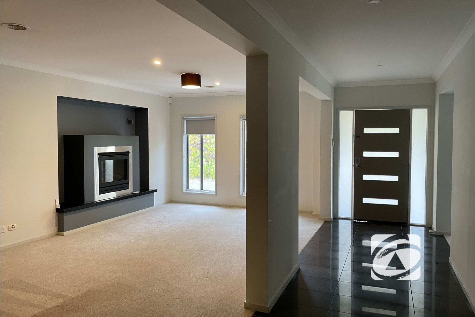 17 Emmett Avenue, Berwick VIC 3806, Berwick - Thumbnail 2