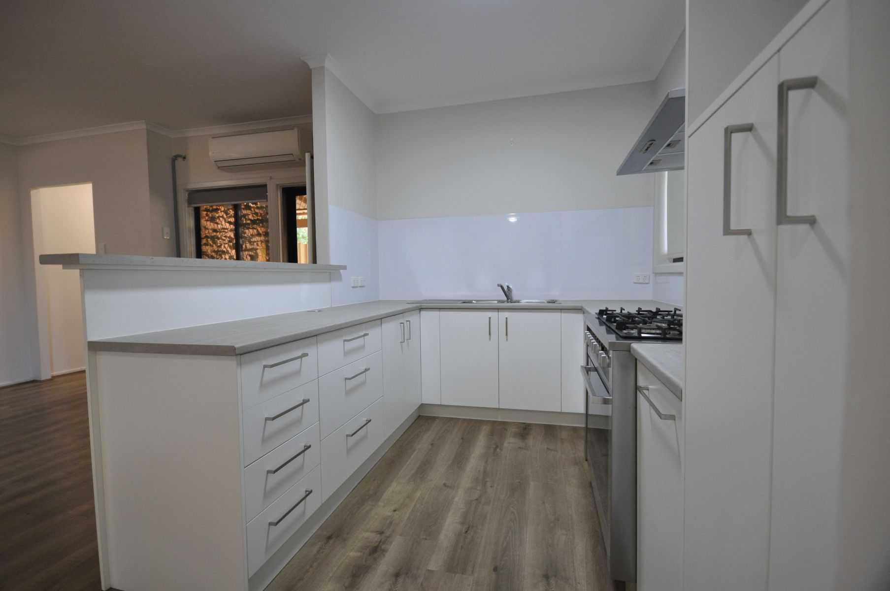 32 Spoonbill Crescent, South Hedland WA 6722, South Hedland - Thumbnail 4