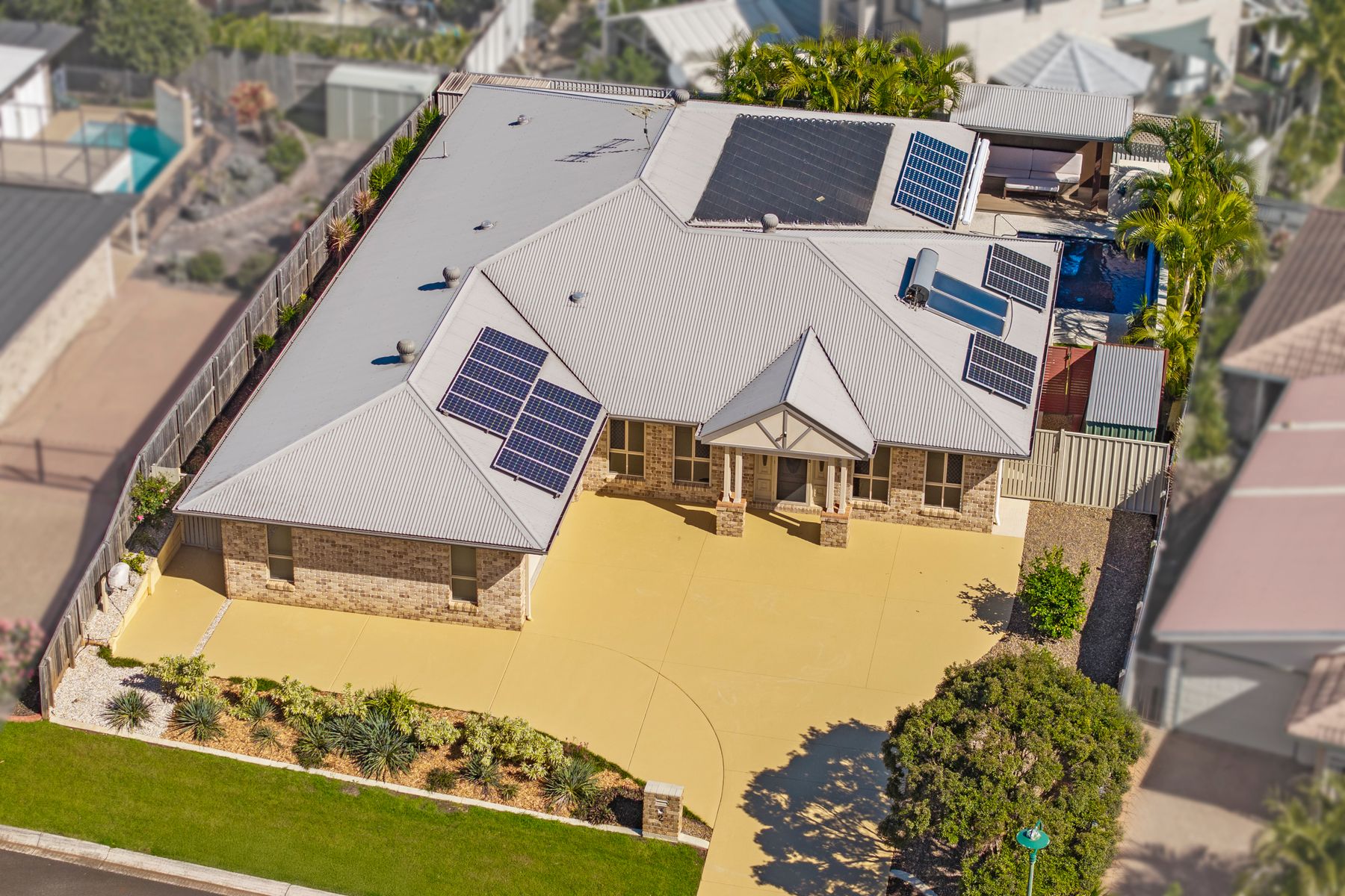 2 Dennison Court, Redland Bay QLD 4165, Redland Bay - Thumbnail 5