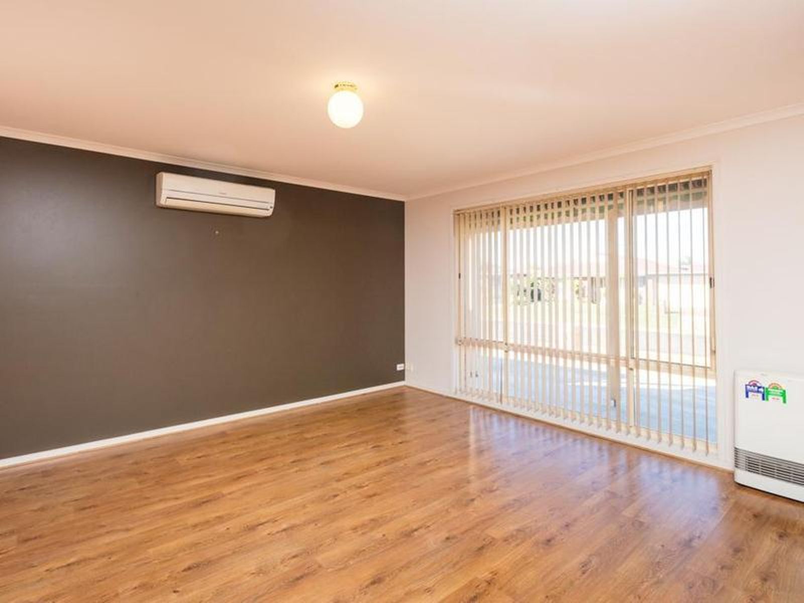 27 Matthew Flinders Drive, Mildura - Thumbnail 2