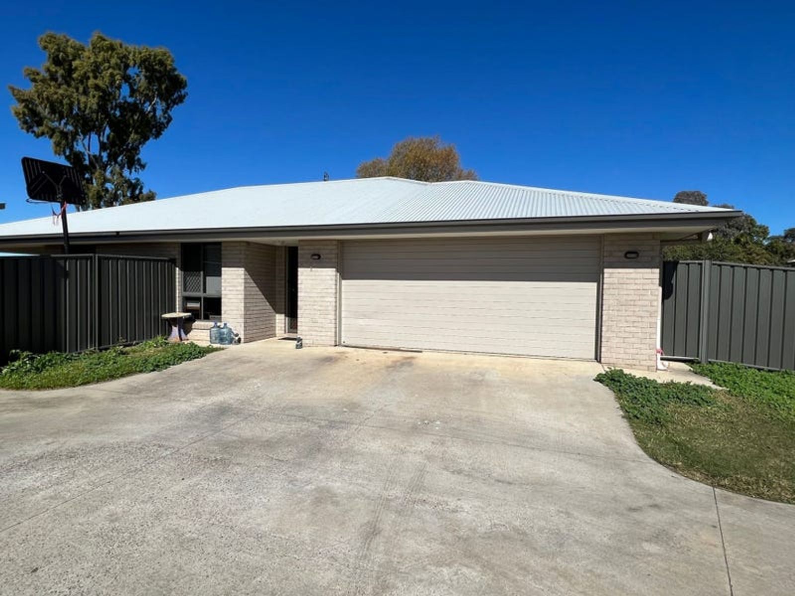 6B Dudley St, Chinchilla QLD 4413