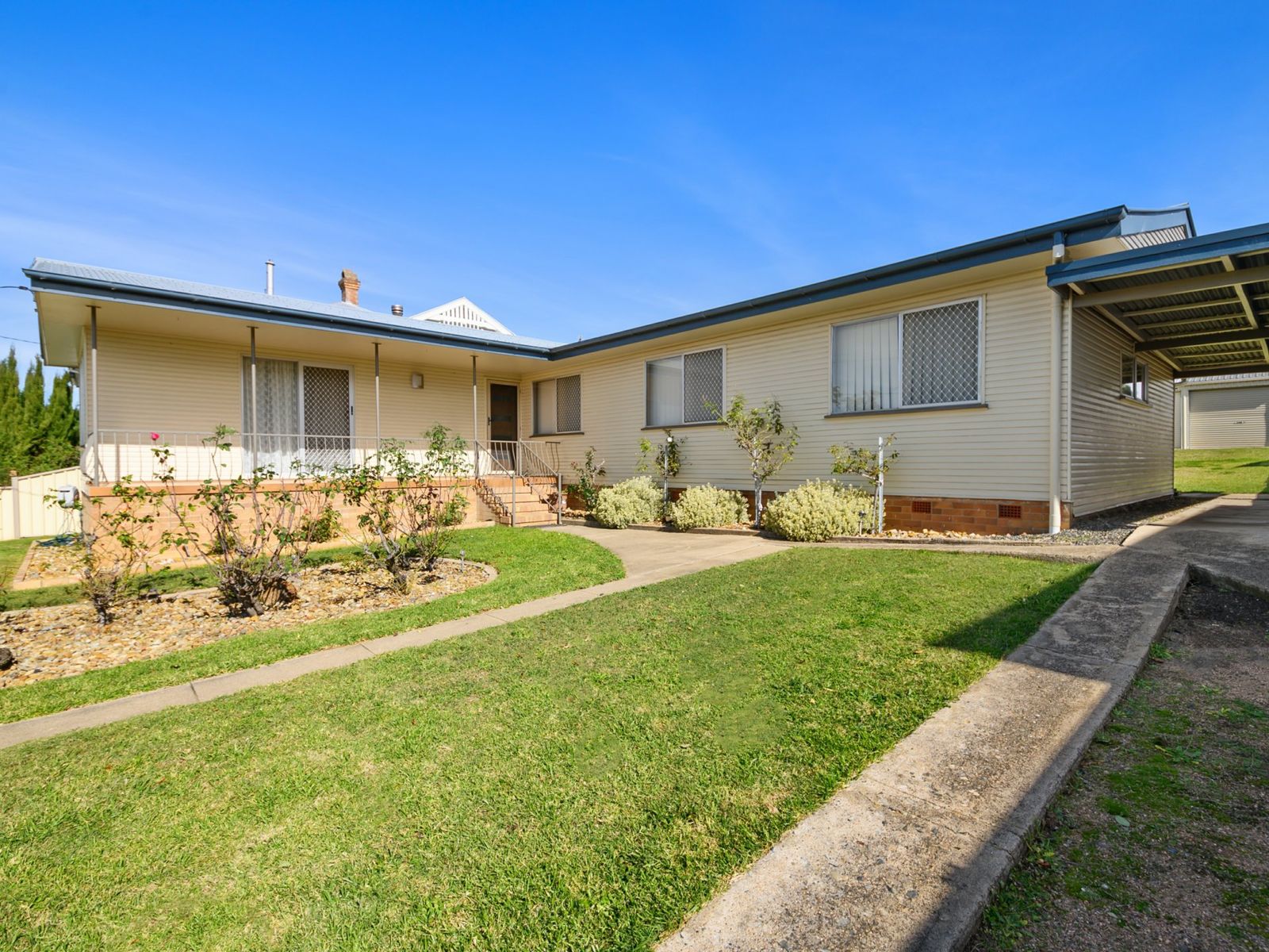 51 Lyons Street, Warwick - Thumbnail 4