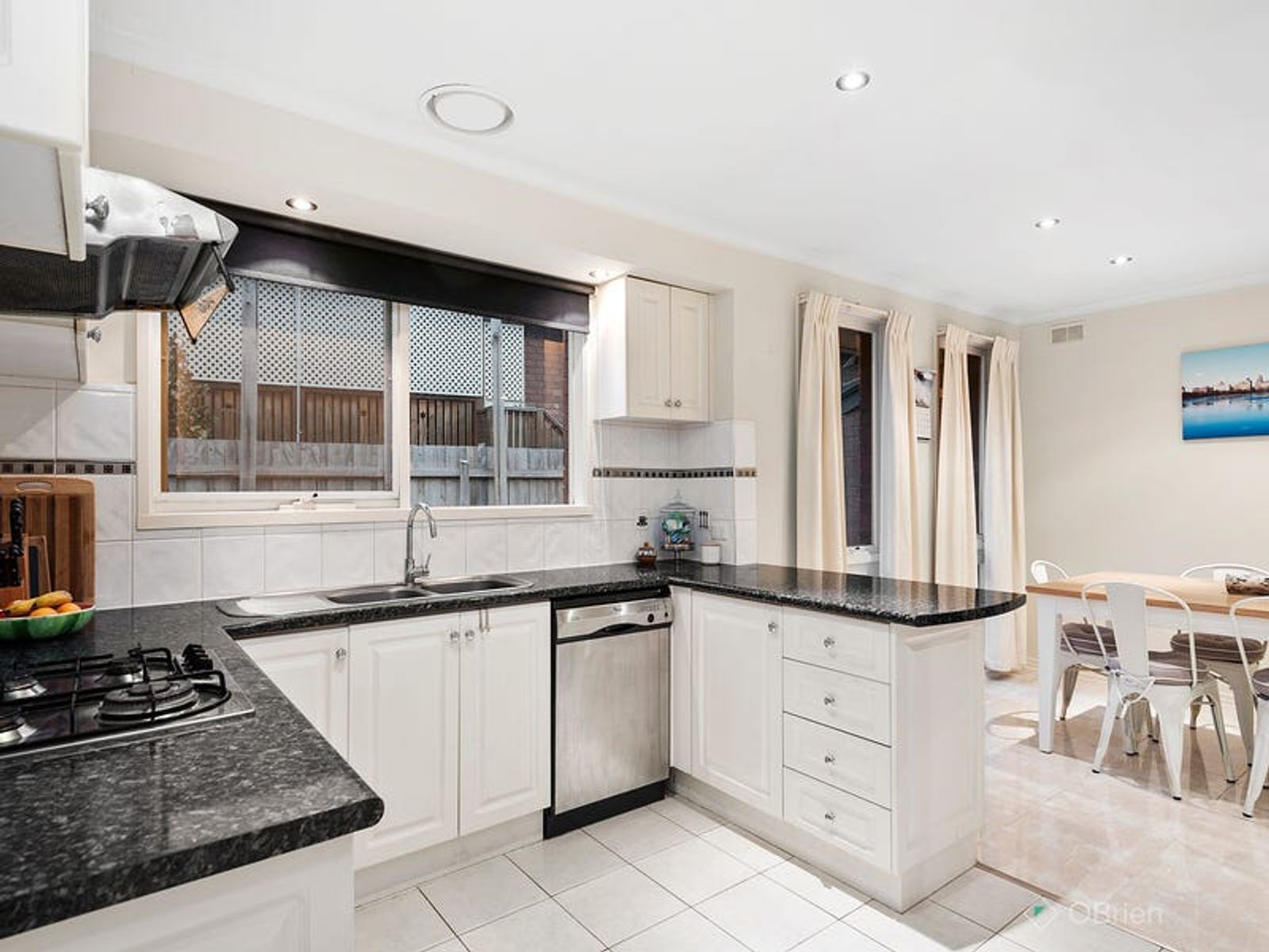 4 Cavendish Court, Endeavour Hills, VIC 3802, Endeavour Hills - Thumbnail 2