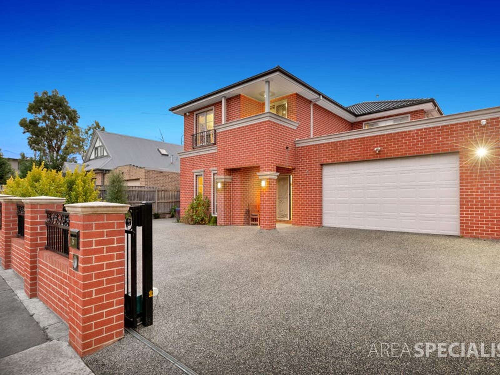 5 Lockington Crescent, Dandenong, VIC 3175, Dandenong - Thumbnail 2