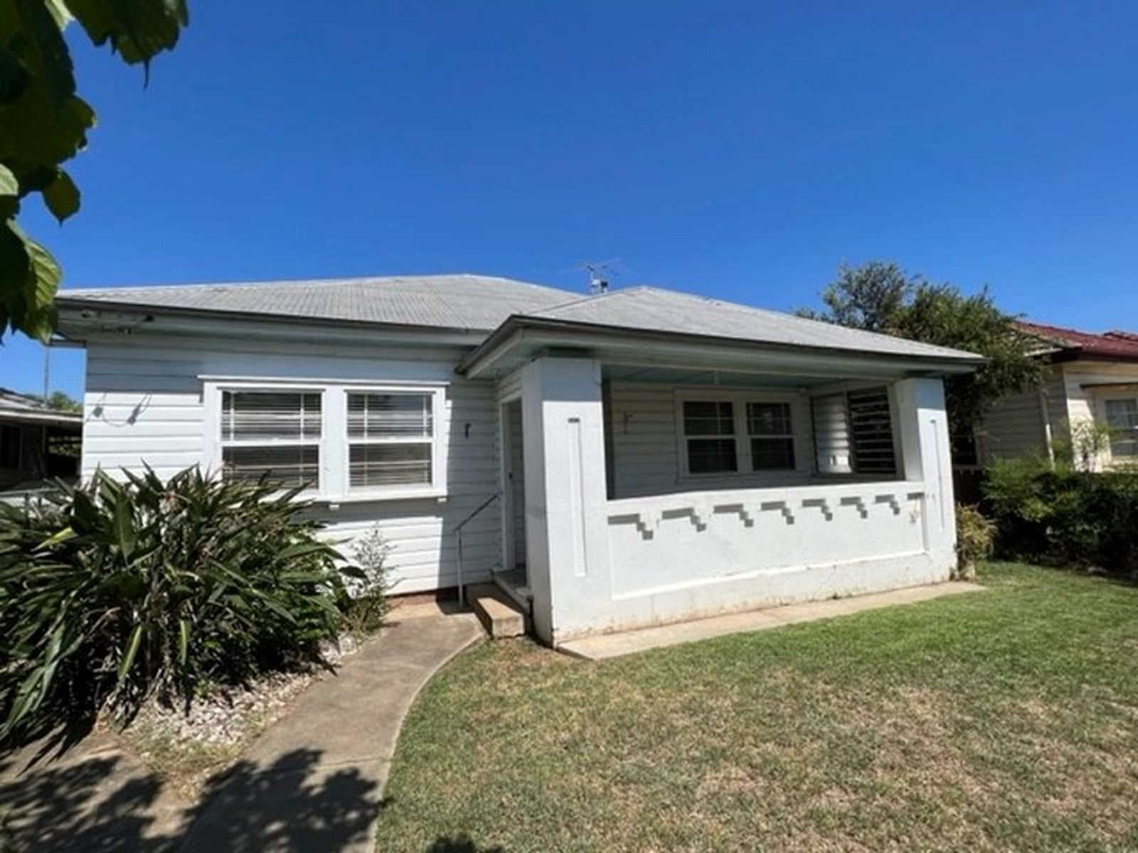 39 Hercules Street, Tamworth NSW 2340, Tamworth - Thumbnail 2