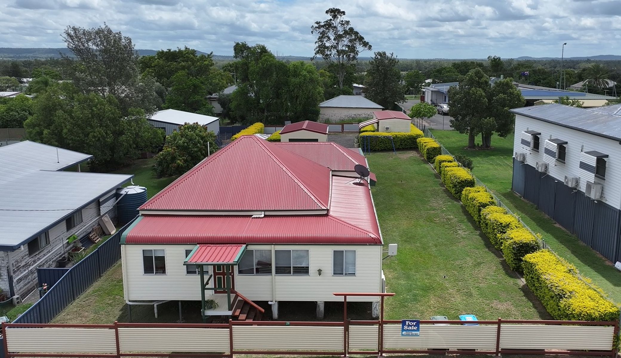 29 FORD STREET, Taroom QLD 4420, Taroom - Thumbnail 2