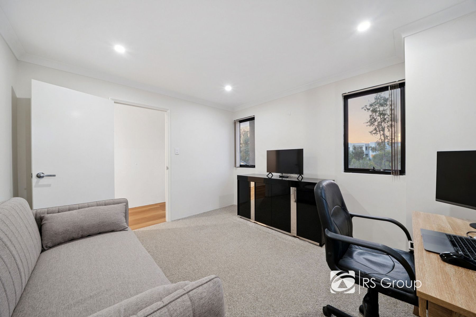 66 Novelli Parade, Piara Waters WA 6112, Piara Waters - Thumbnail 4