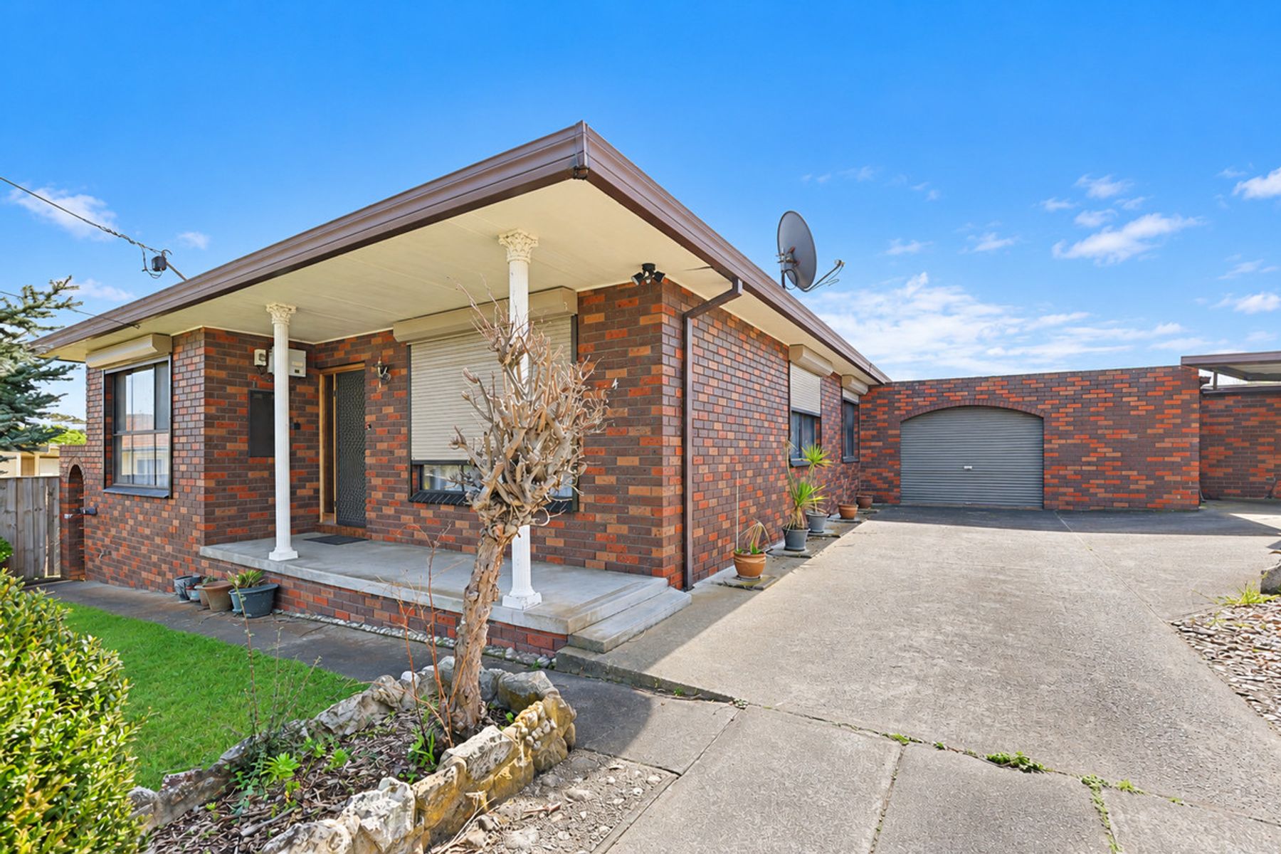 4 Hall Court, Morwell - Image 1