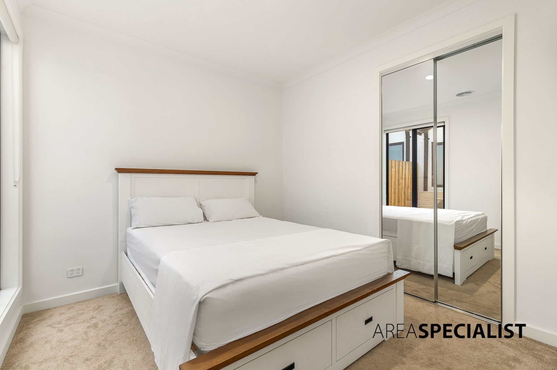 119 Bourbon Road, Cranbourne East, Cranbourne East - Thumbnail 7