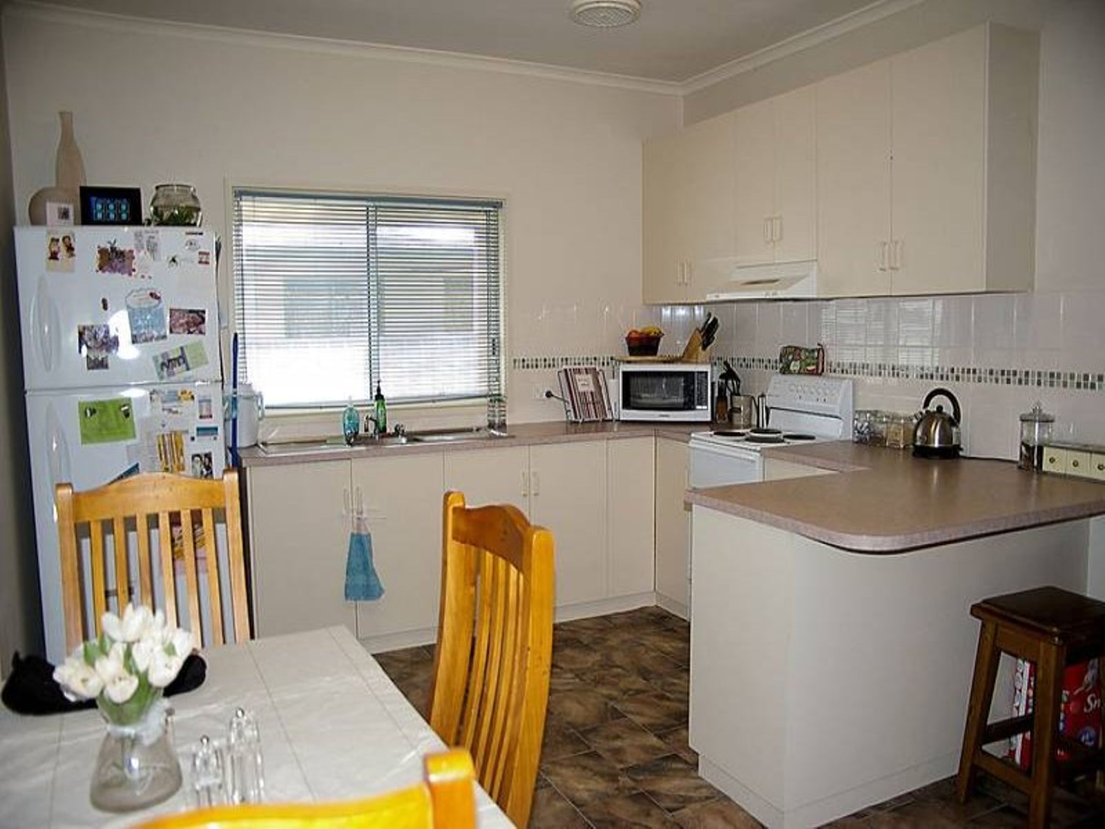 2799 Eleventh Street, Nichols Point - Thumbnail 2