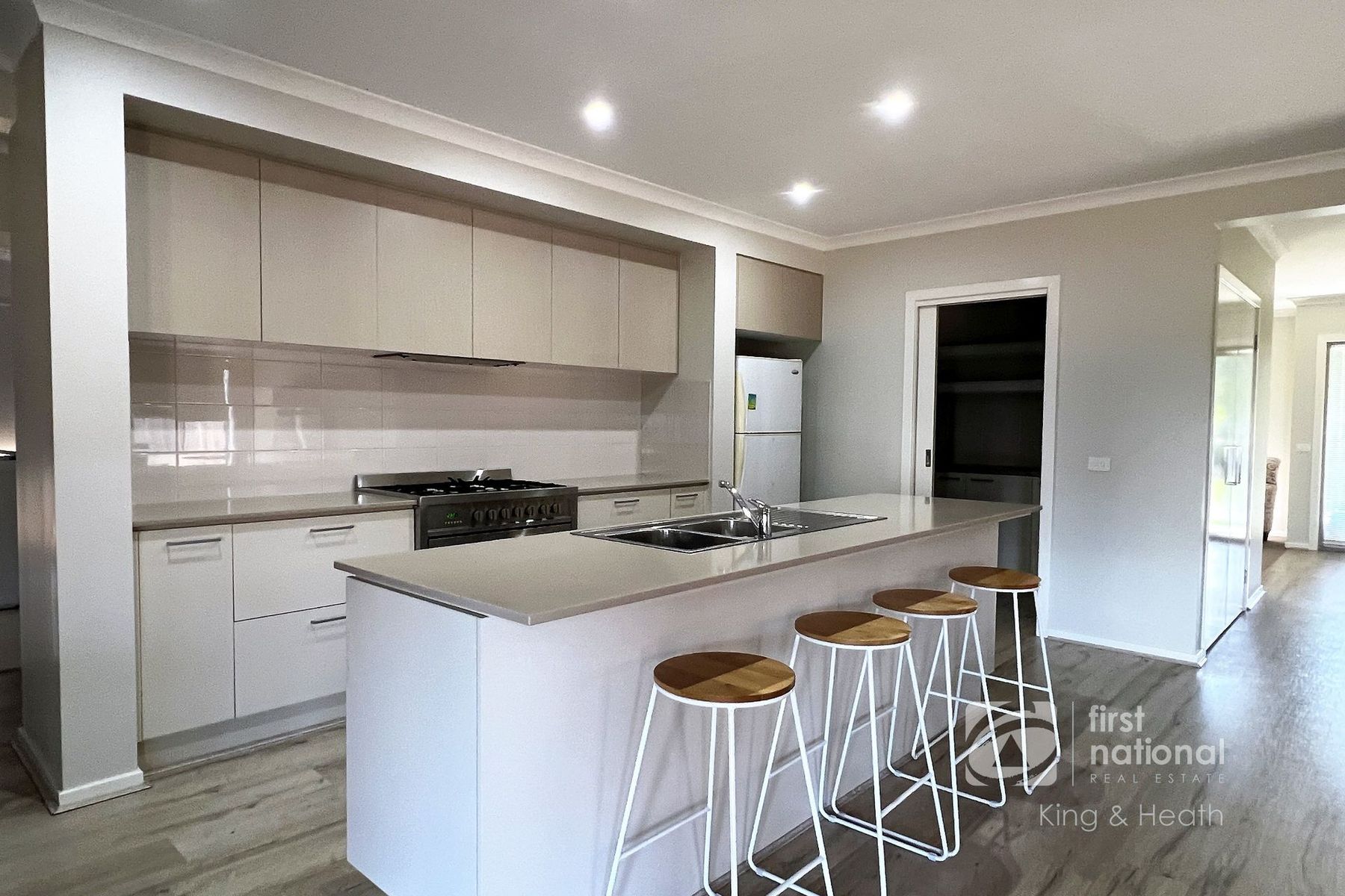 37 Len Cook Drive, Eastwood VIC 3875, Eastwood - Thumbnail 4
