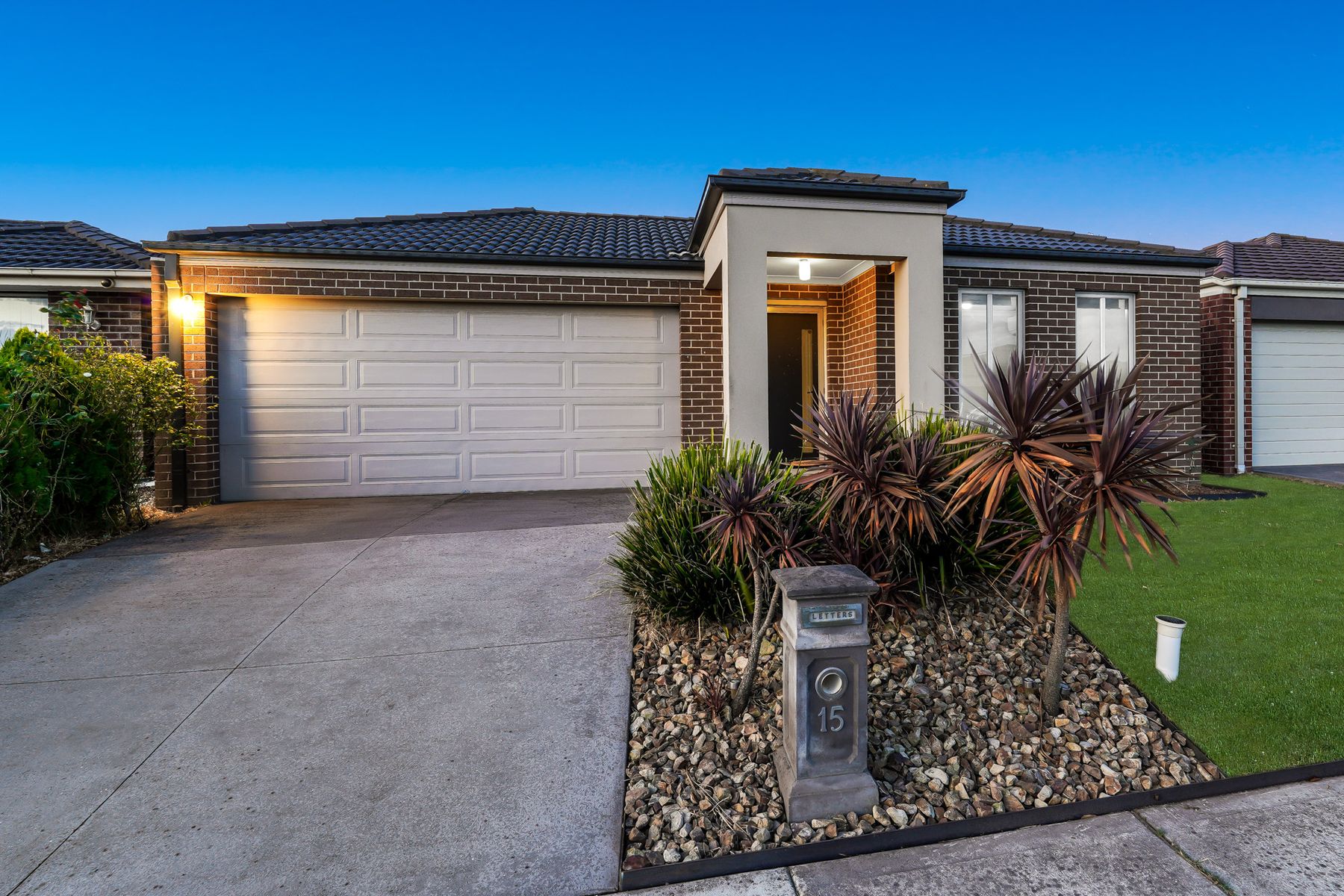 15 Raven Court, Pakenham, VIC 3810, Pakenham - Thumbnail 2