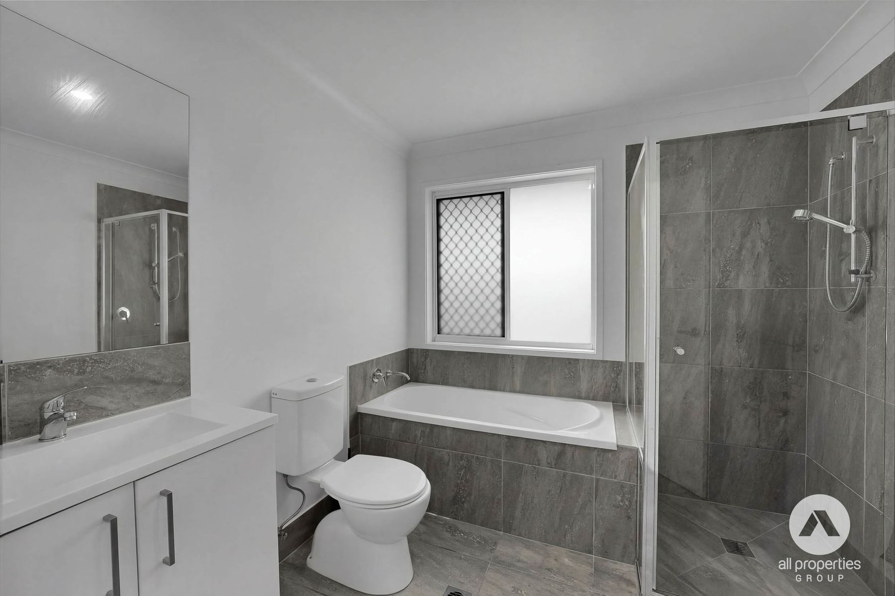 33 Belhaven Avenue, Yarrabilba QLD 4207, Yarrabilba - Thumbnail 5