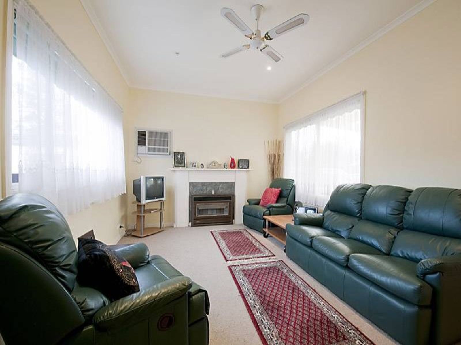 23 Oakland Street, Maribyrnong - Thumbnail 4