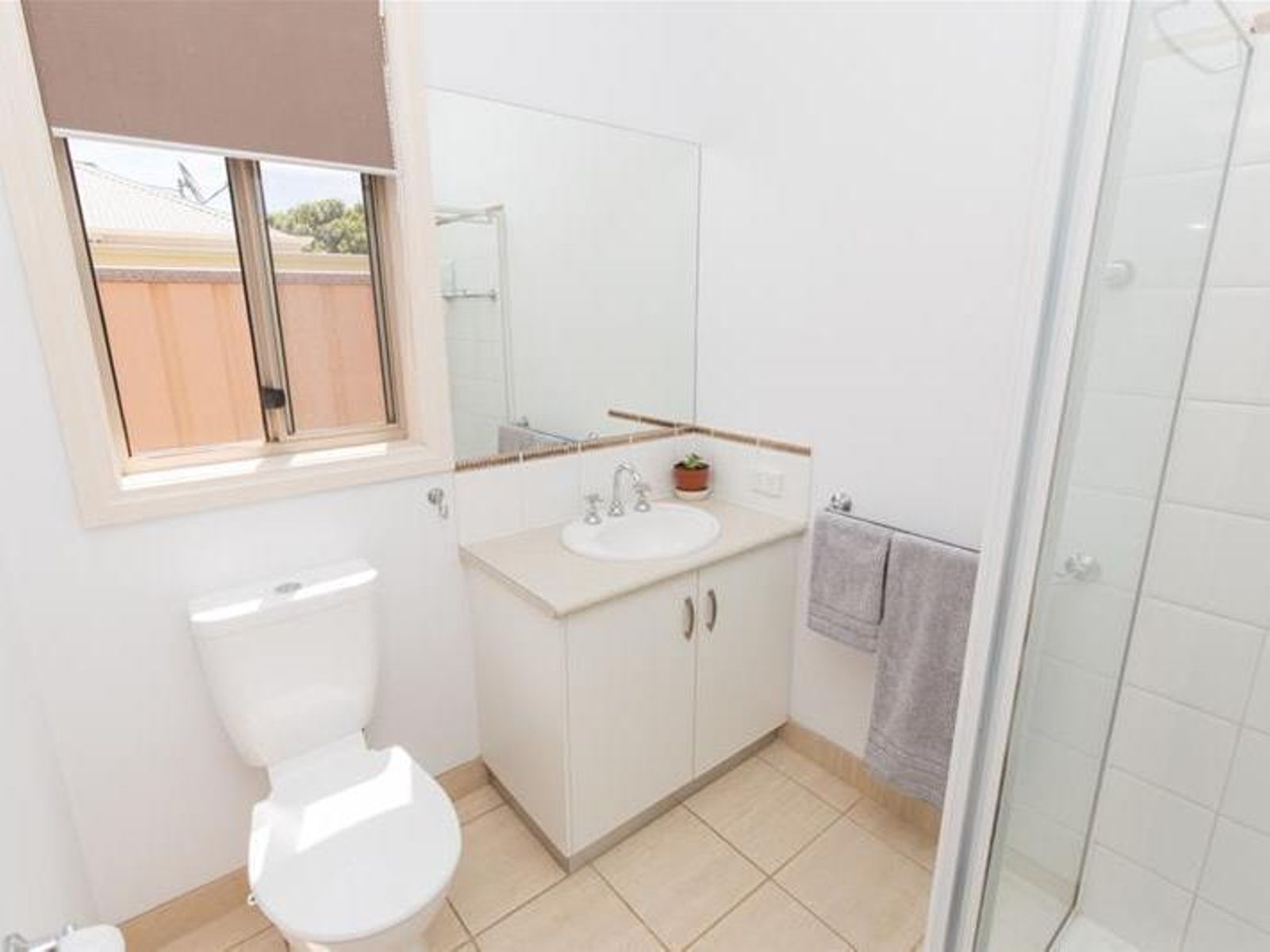 18 Canterbury Drive, Mildura - Thumbnail 8
