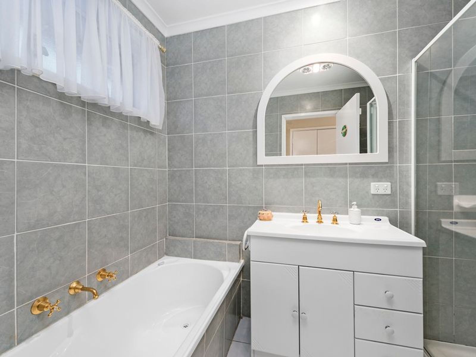 10 Birrong Avenue, Noble Park, VIC 3174, Noble Park - Thumbnail 7