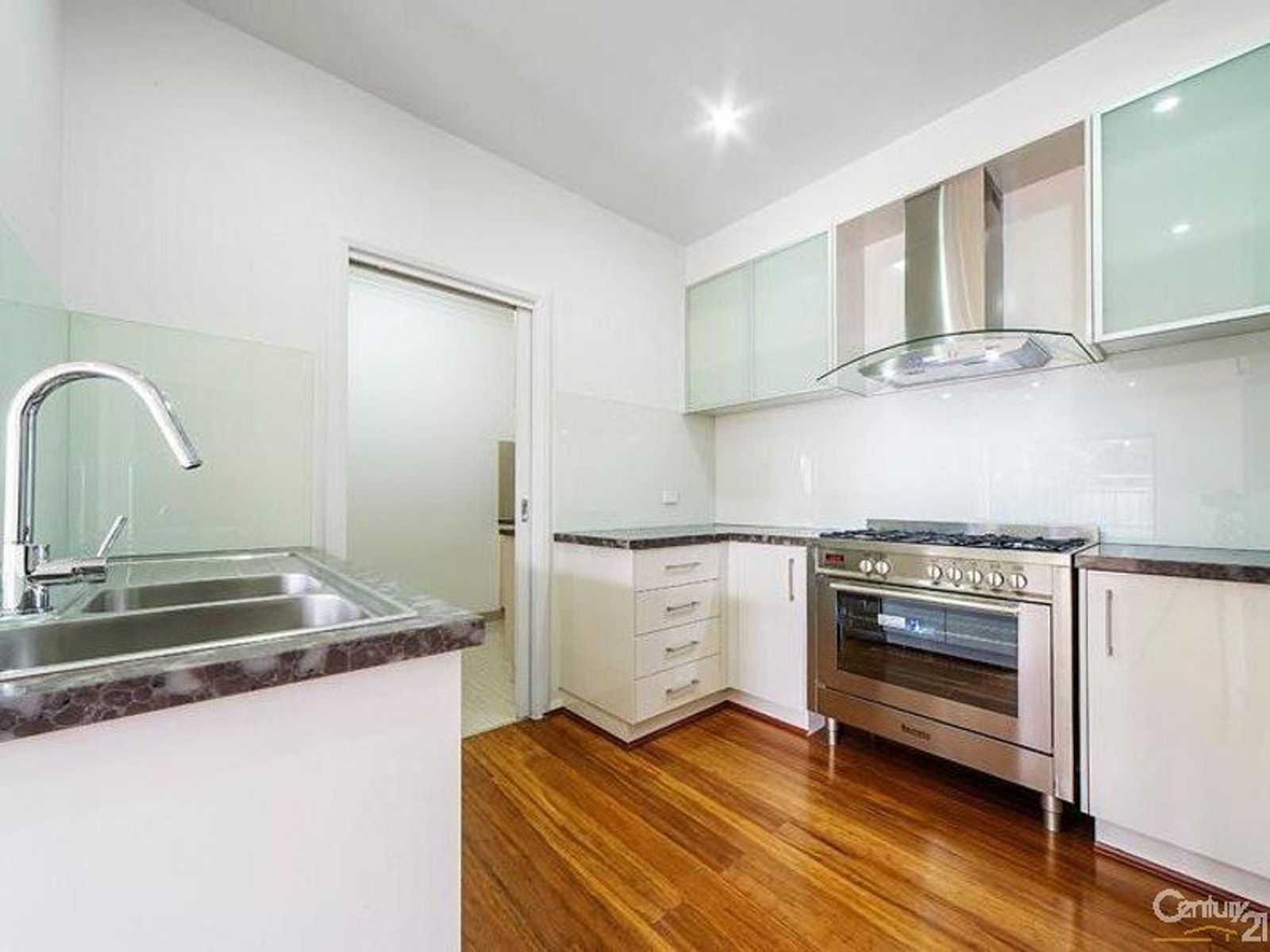3/12 Chivers Avenue, Glen Waverley, VIC 3150, Glen Waverley - Thumbnail 6