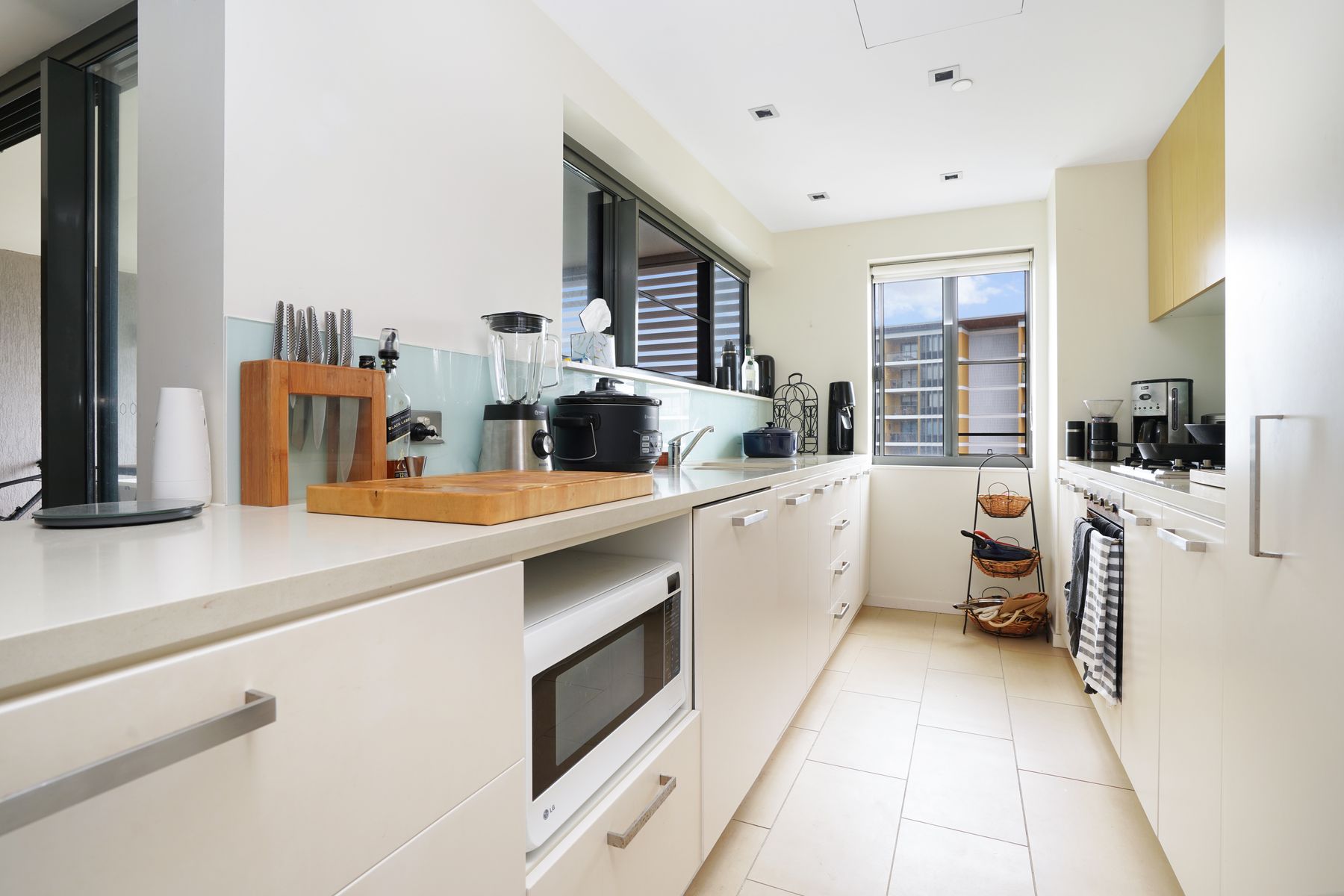 323/19B Kitchener Drive, Darwin City NT 0800, Darwin City - Thumbnail 7