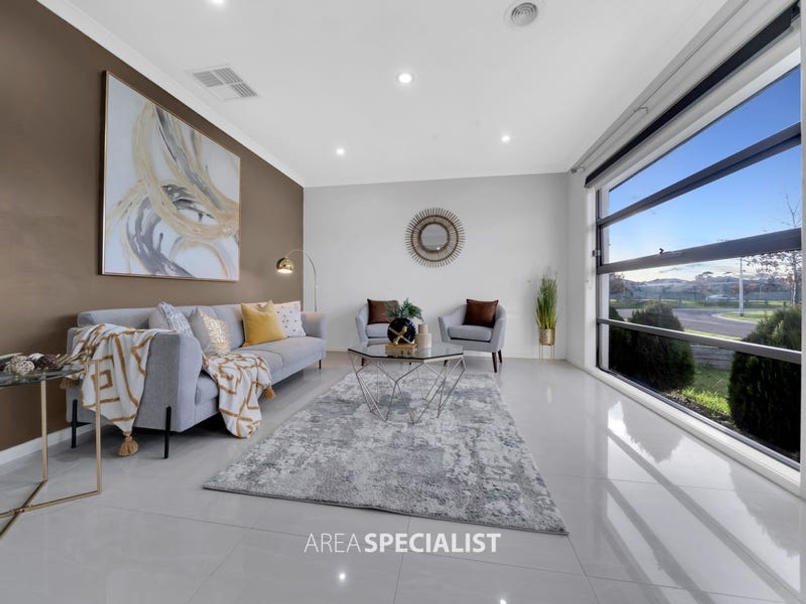 8 Stag Close, Cranbourne East, VIC 3977, Cranbourne East - Thumbnail 2