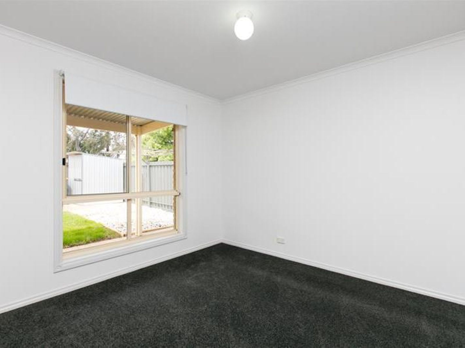 1/12 Caffrey Court, Irymple - Thumbnail 8