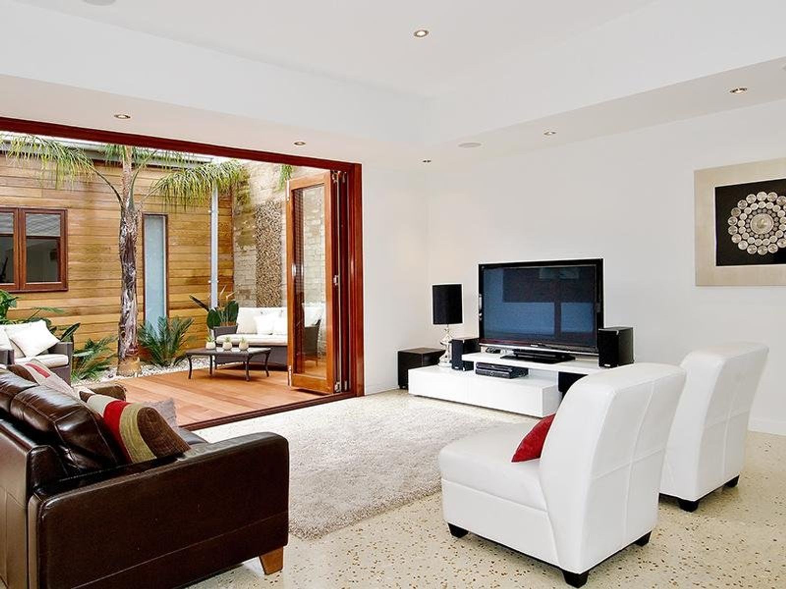 13 Bangalore Street, Kensington - Thumbnail 2